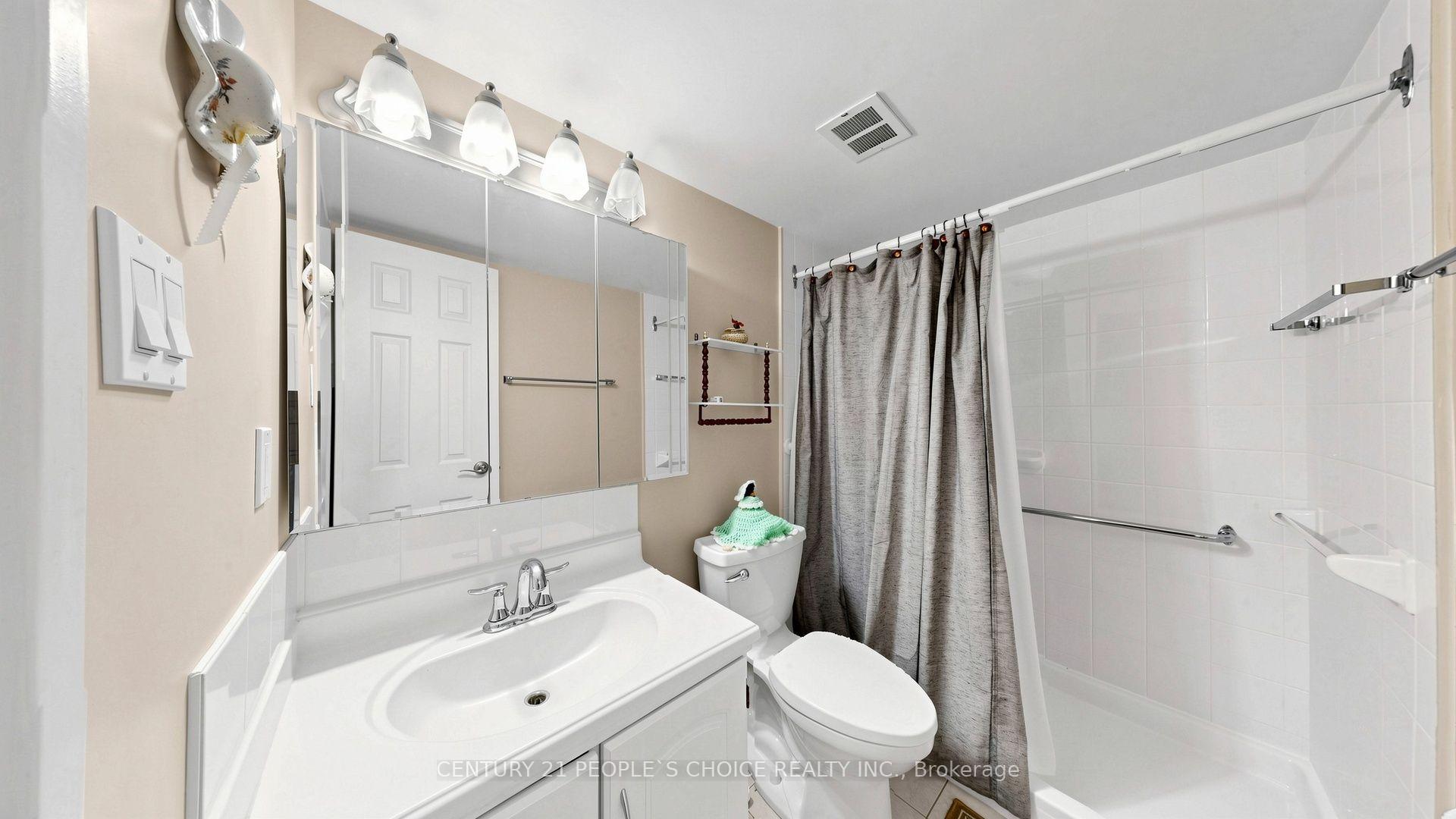 Photo 33 of Unit 310, 7811 Yonge Street, Markham, Thornhill — HOMEH