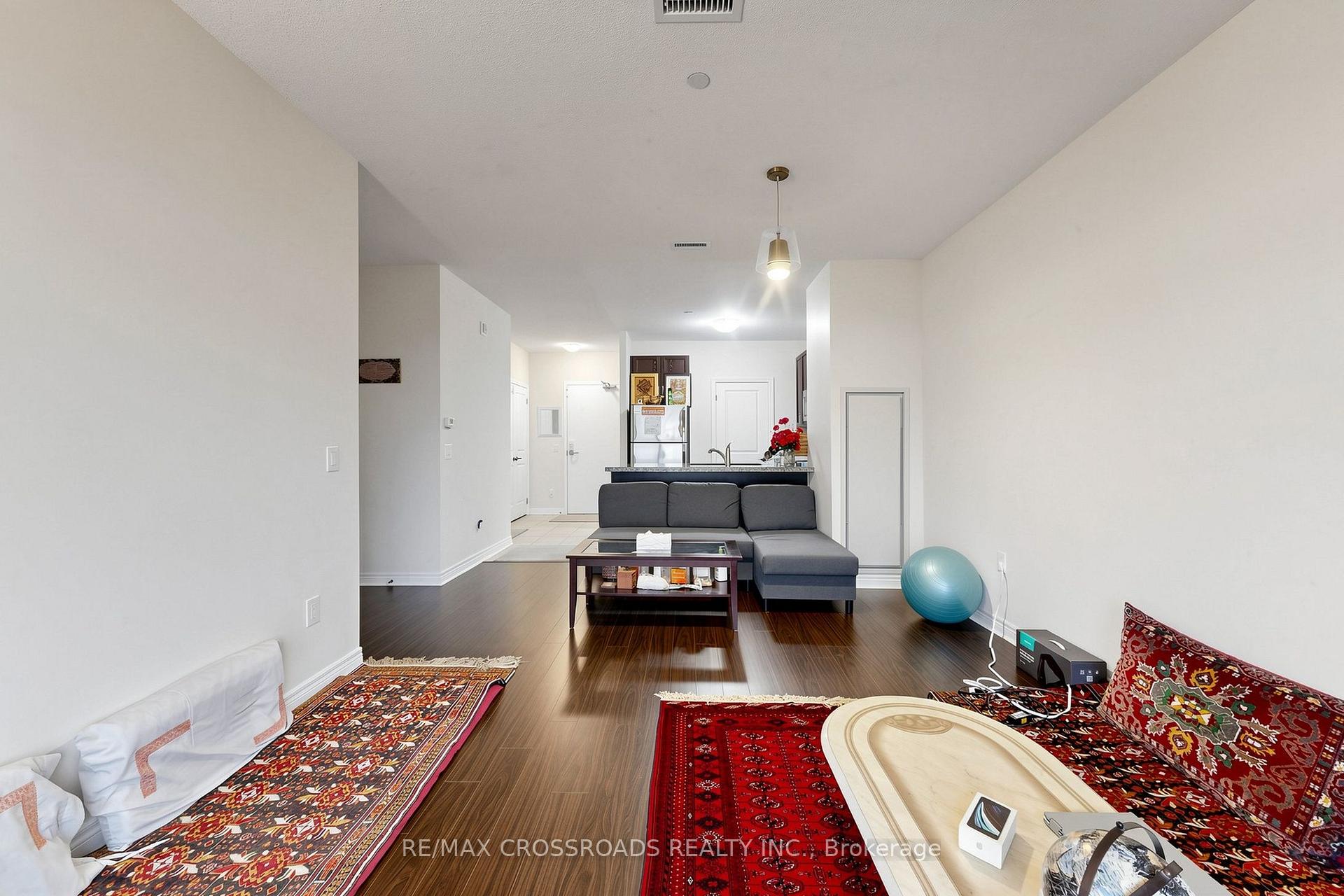 Photo 14 of Unit 222, 39 New Delhi Drive N, Markham, Cedarwood — HOMEH