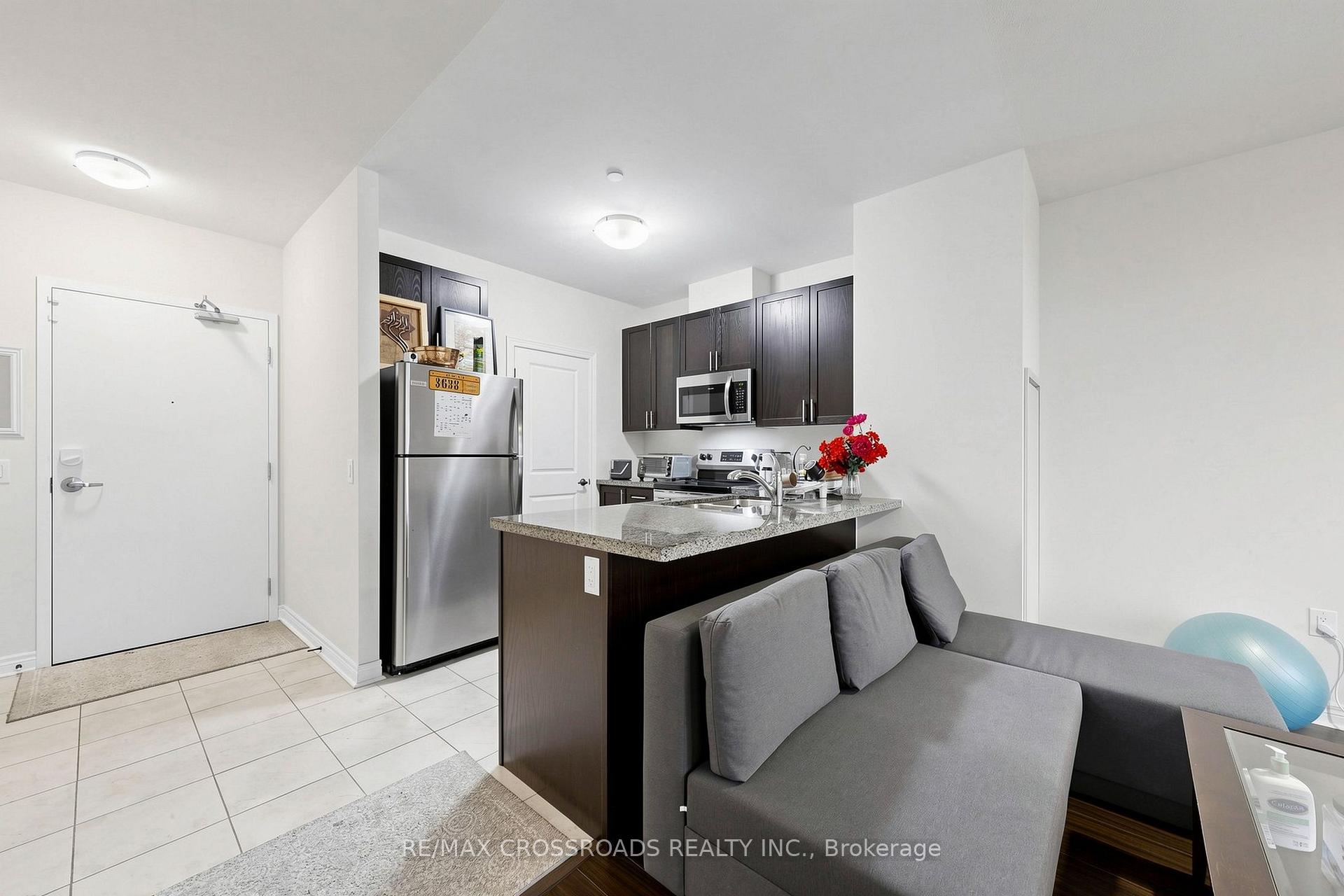 Photo 18 of Unit 222, 39 New Delhi Drive N, Markham, Cedarwood — HOMEH