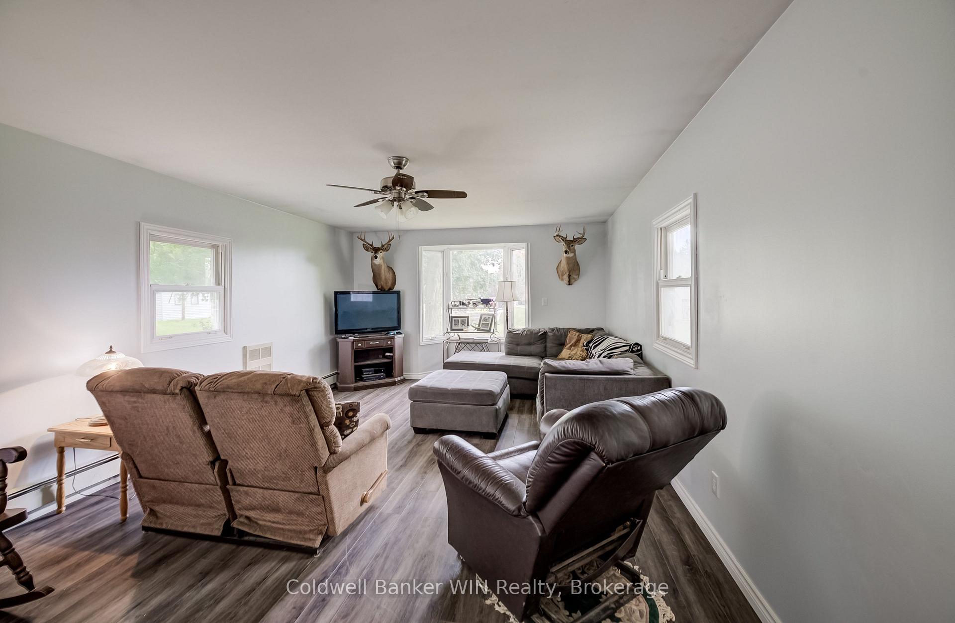 Photo 8 of 748 Arthur Street, West Grey — HOMEH
