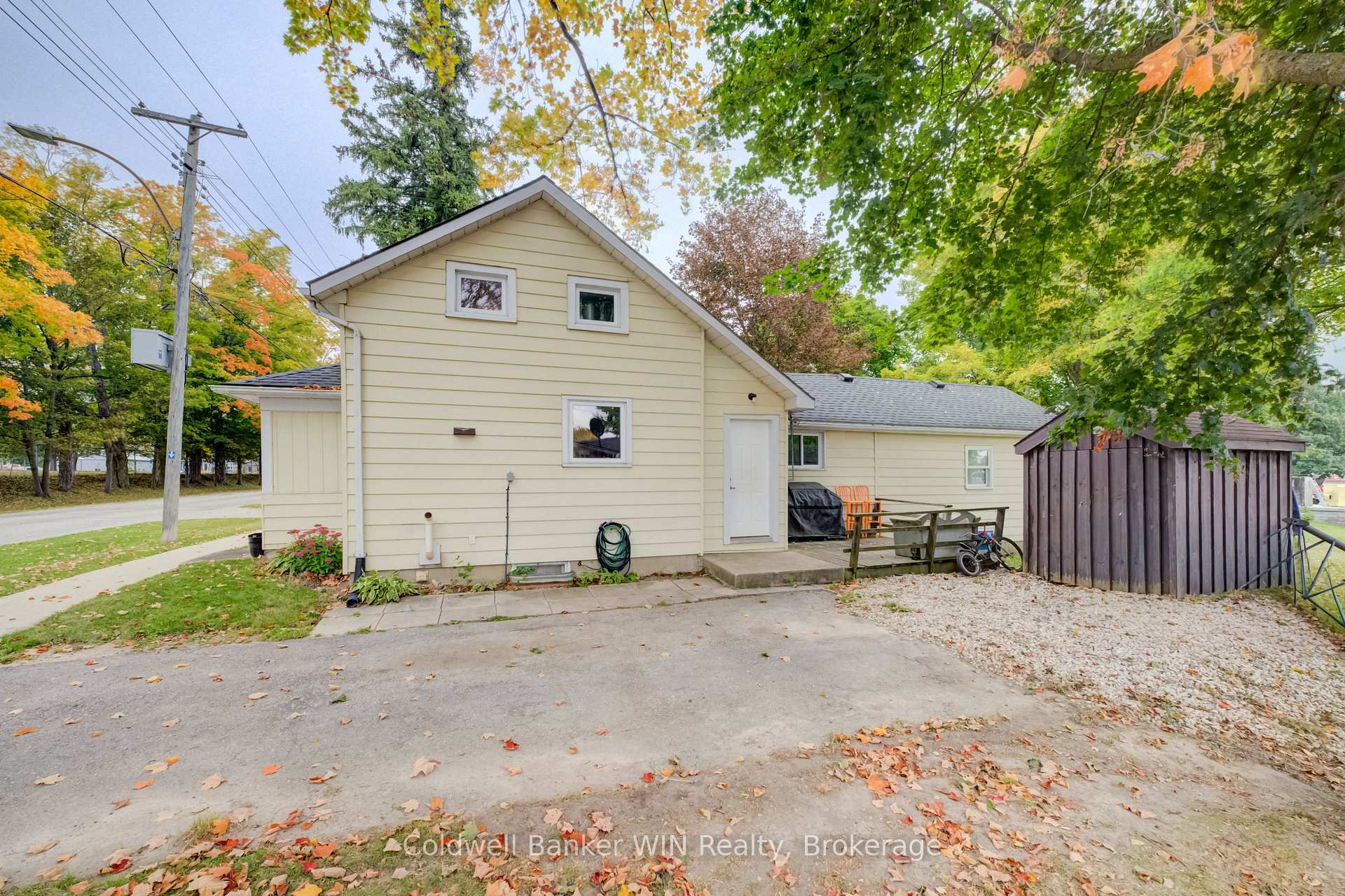 Photo 21 of 748 Arthur Street, West Grey — HOMEH
