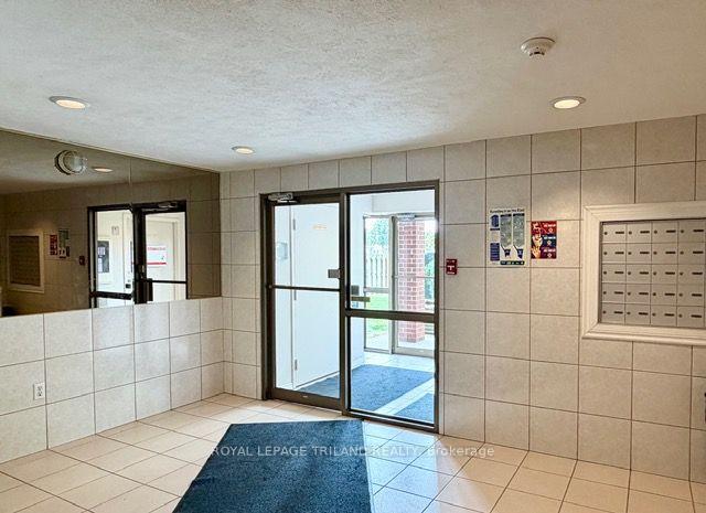 Photo 3 of Unit 305, 626 First Street, London, East H — HOMEH