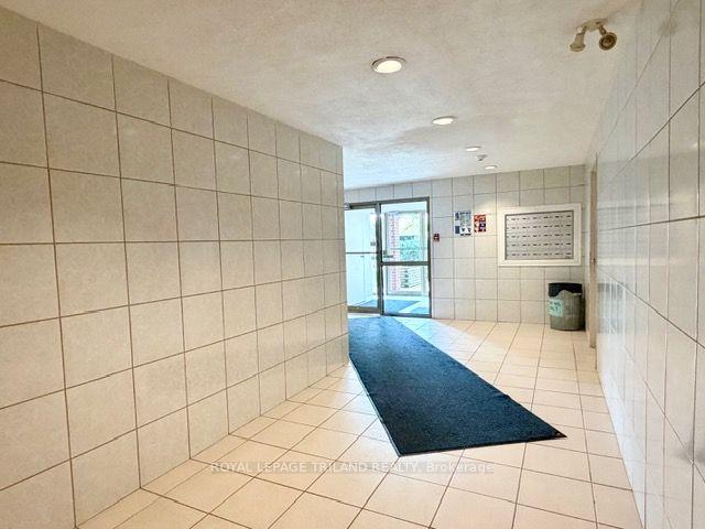 Photo 4 of Unit 305, 626 First Street, London, East H — HOMEH
