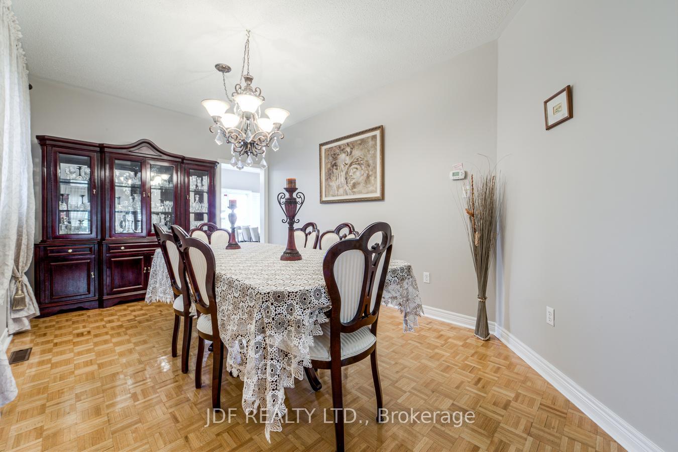 Photo 7 of 164 Golden Gate Circle, Vaughan, Sonoma Heights — HOMEH