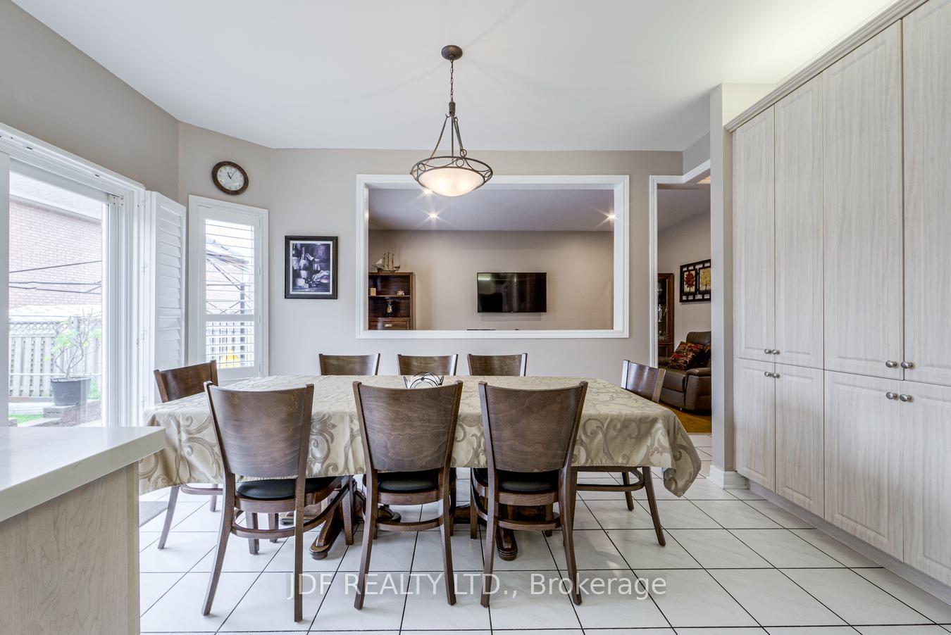 Photo 12 of 164 Golden Gate Circle, Vaughan, Sonoma Heights — HOMEH