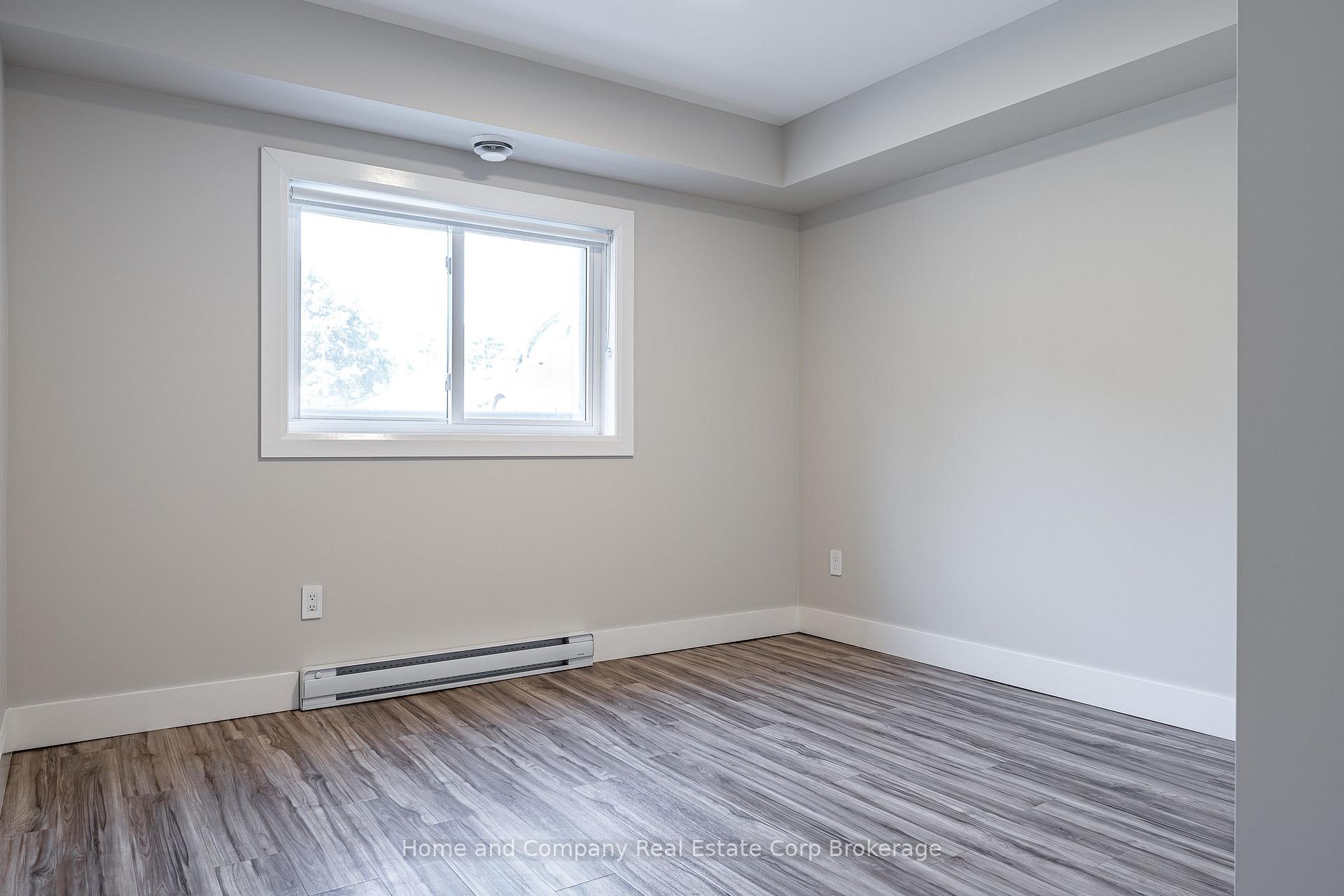 Photo 5 of 27 Brock Street, St. Marys — HOMEH