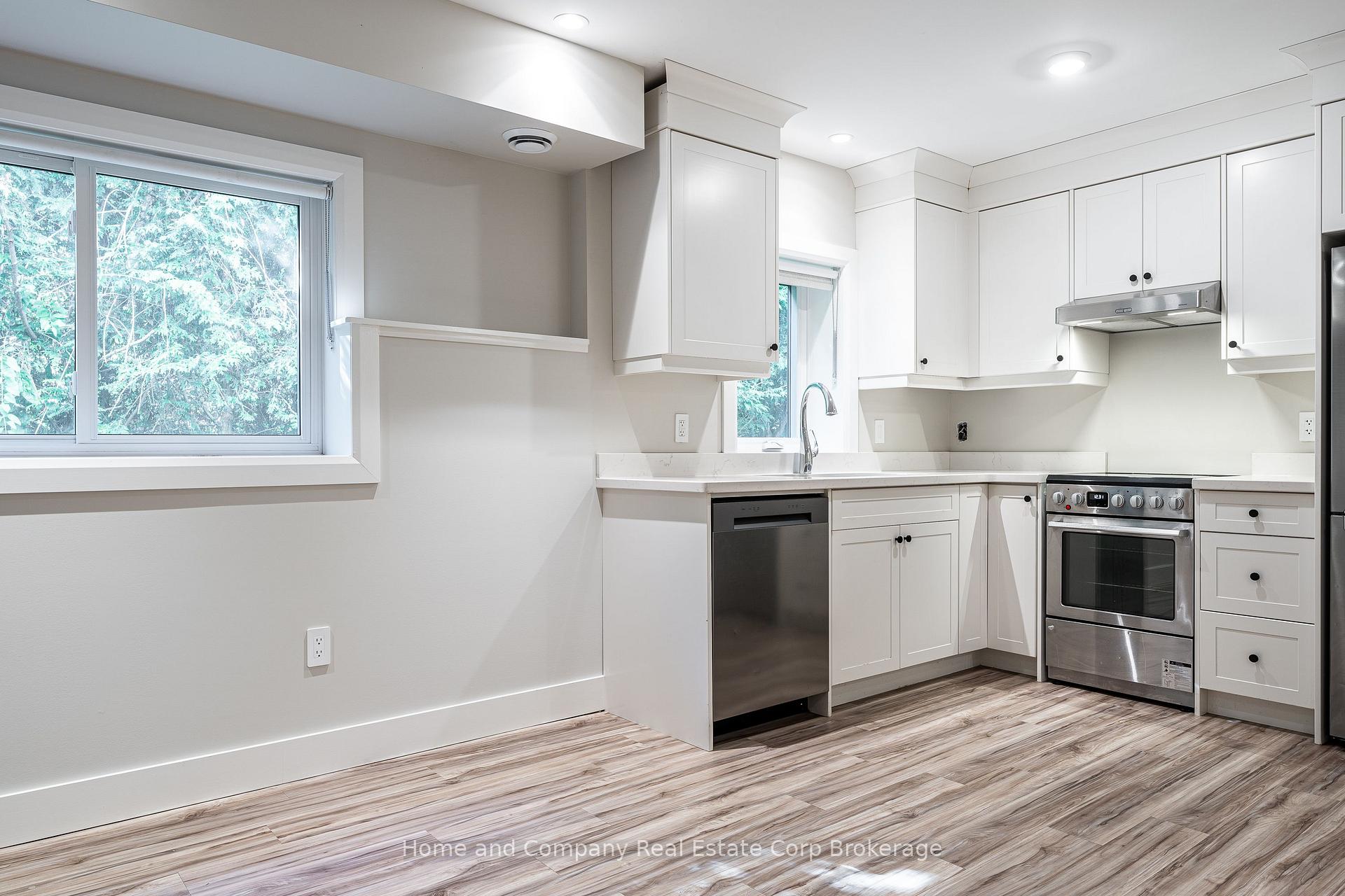 Photo 12 of 27 Brock Street, St. Marys — HOMEH