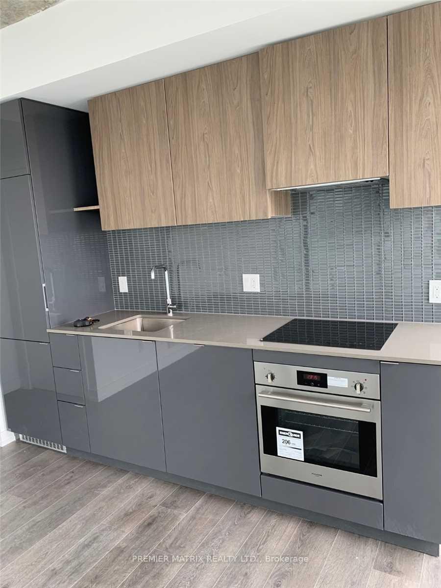 Photo 4 of Unit 2604, 161 Roehampton Avenue, Toronto, Mount Pleasant West — HOMEH