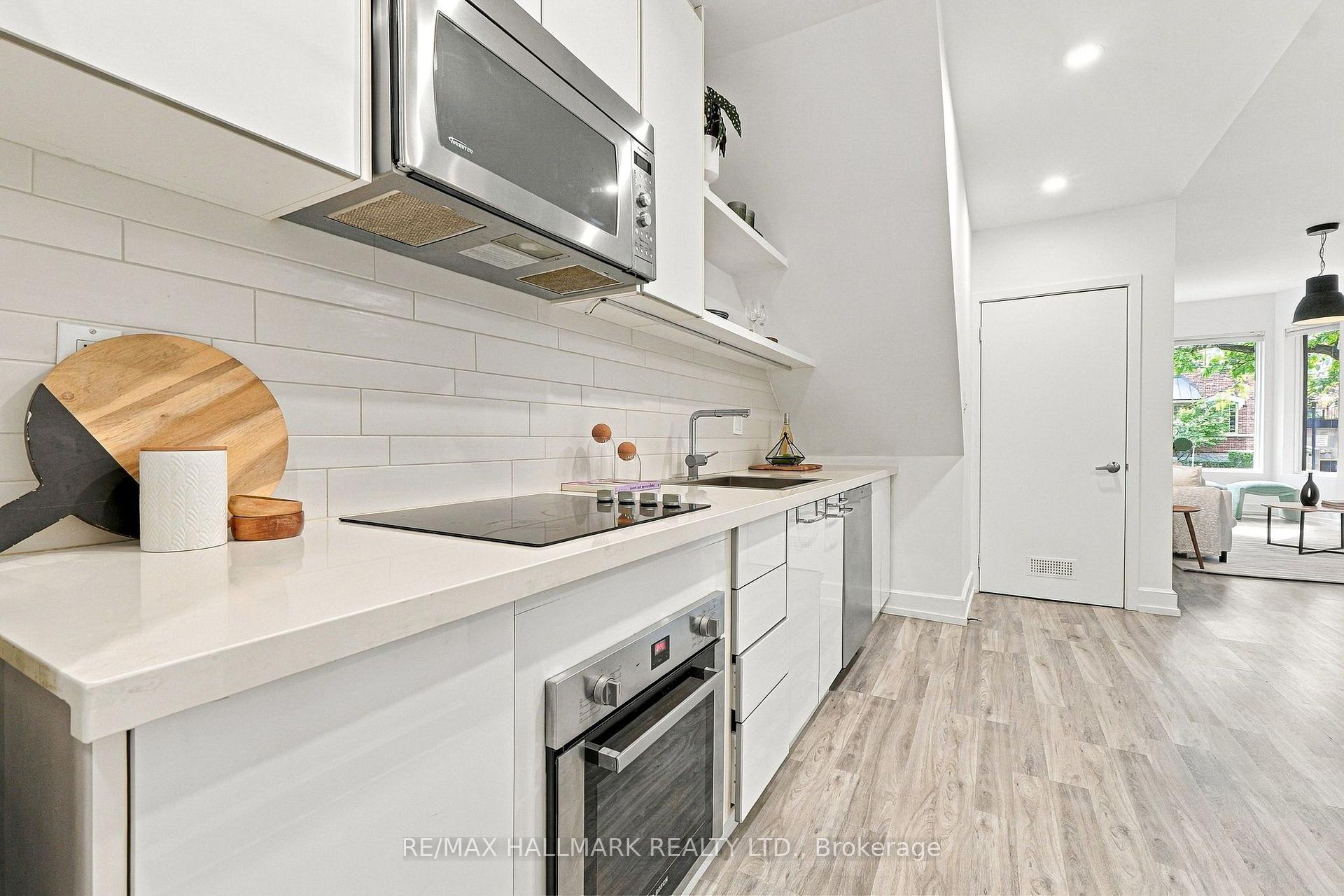 Photo 38 of 10 Earl Street, Toronto, North St. James Town — HOMEH
