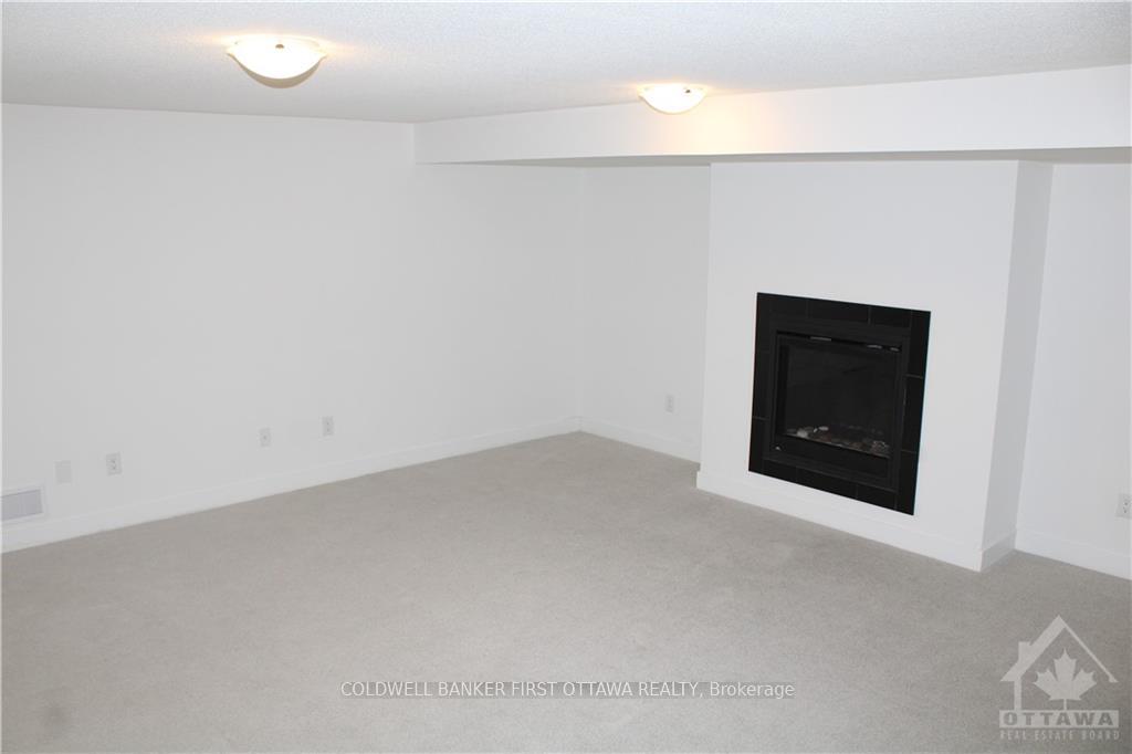 Photo 18 of 527 Corretto Place, Ottawa, Barrhaven - Heritage Park — HOMEH