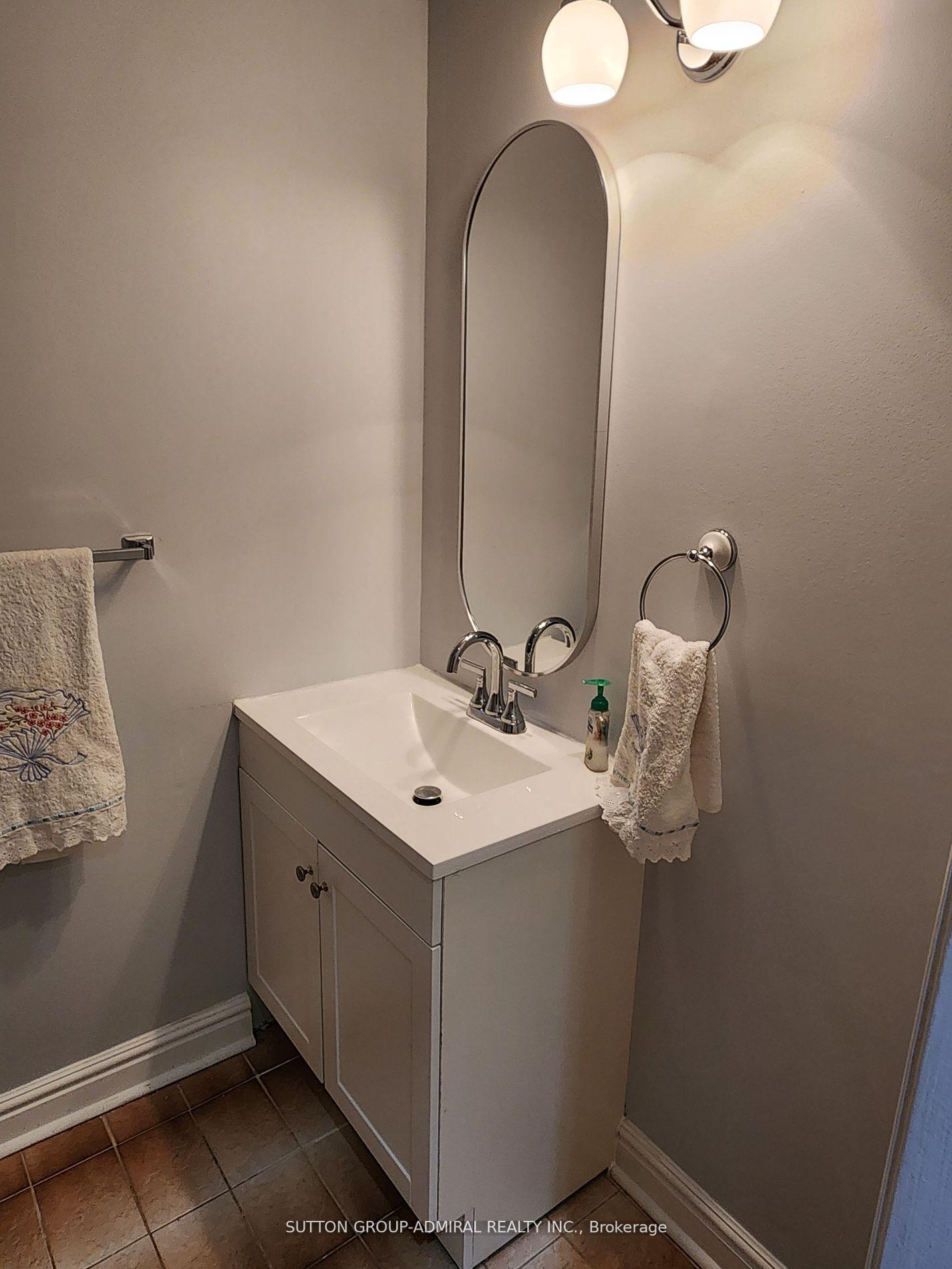 Photo 16 of Unit Bsmt, 37 Shawn Place, Vaughan, Concord — HOMEH