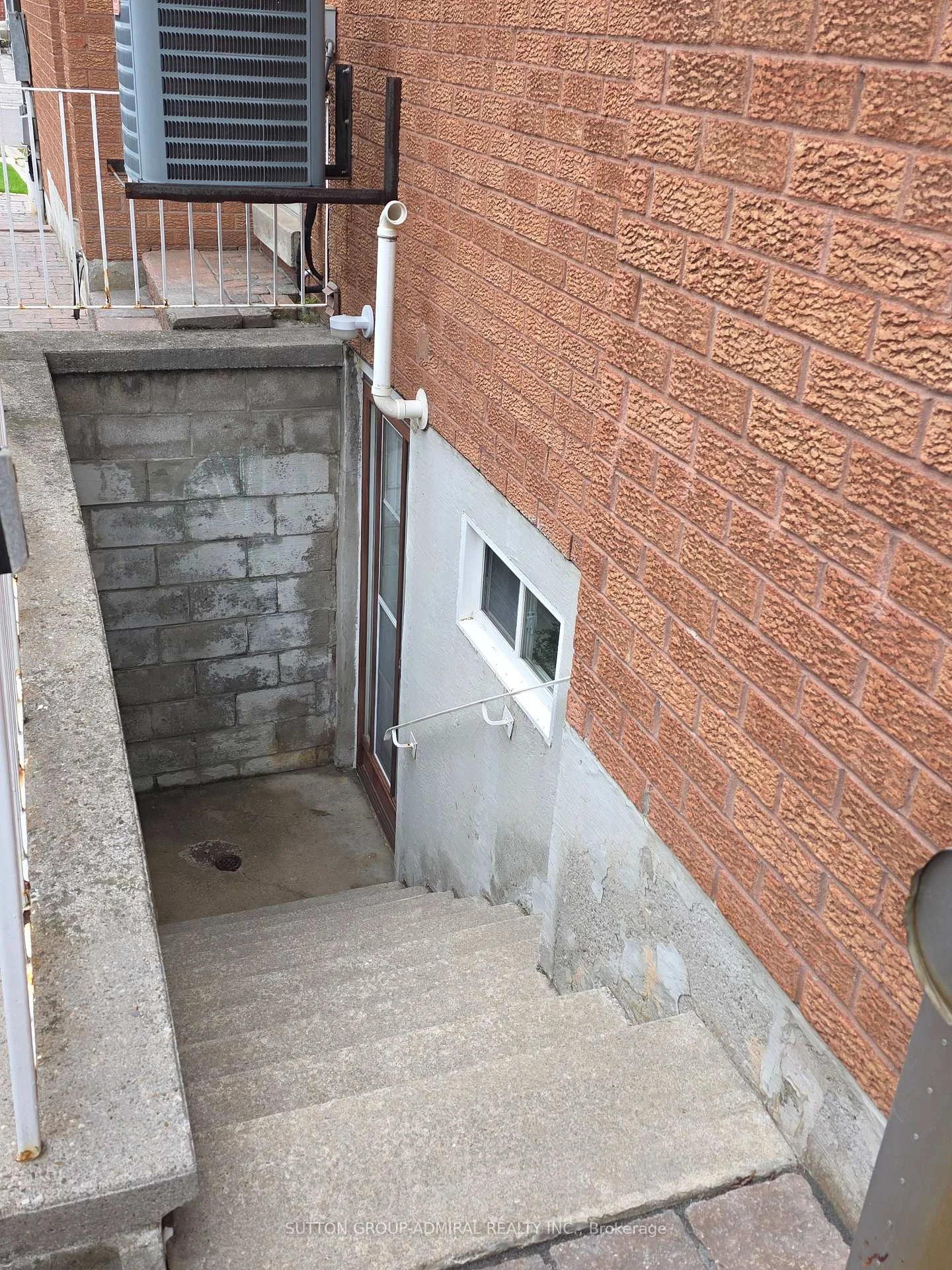 Photo 23 of Unit Bsmt, 37 Shawn Place, Vaughan, Concord — HOMEH
