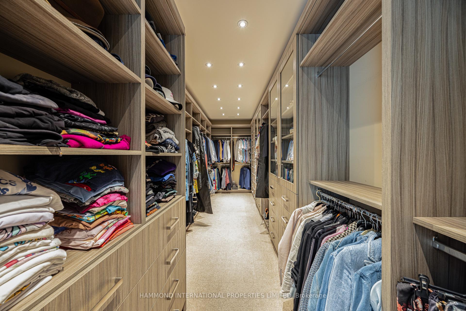 Photo 22 of 7 Oxbow Road, North York, Banbury-Don Mills — HOMEH