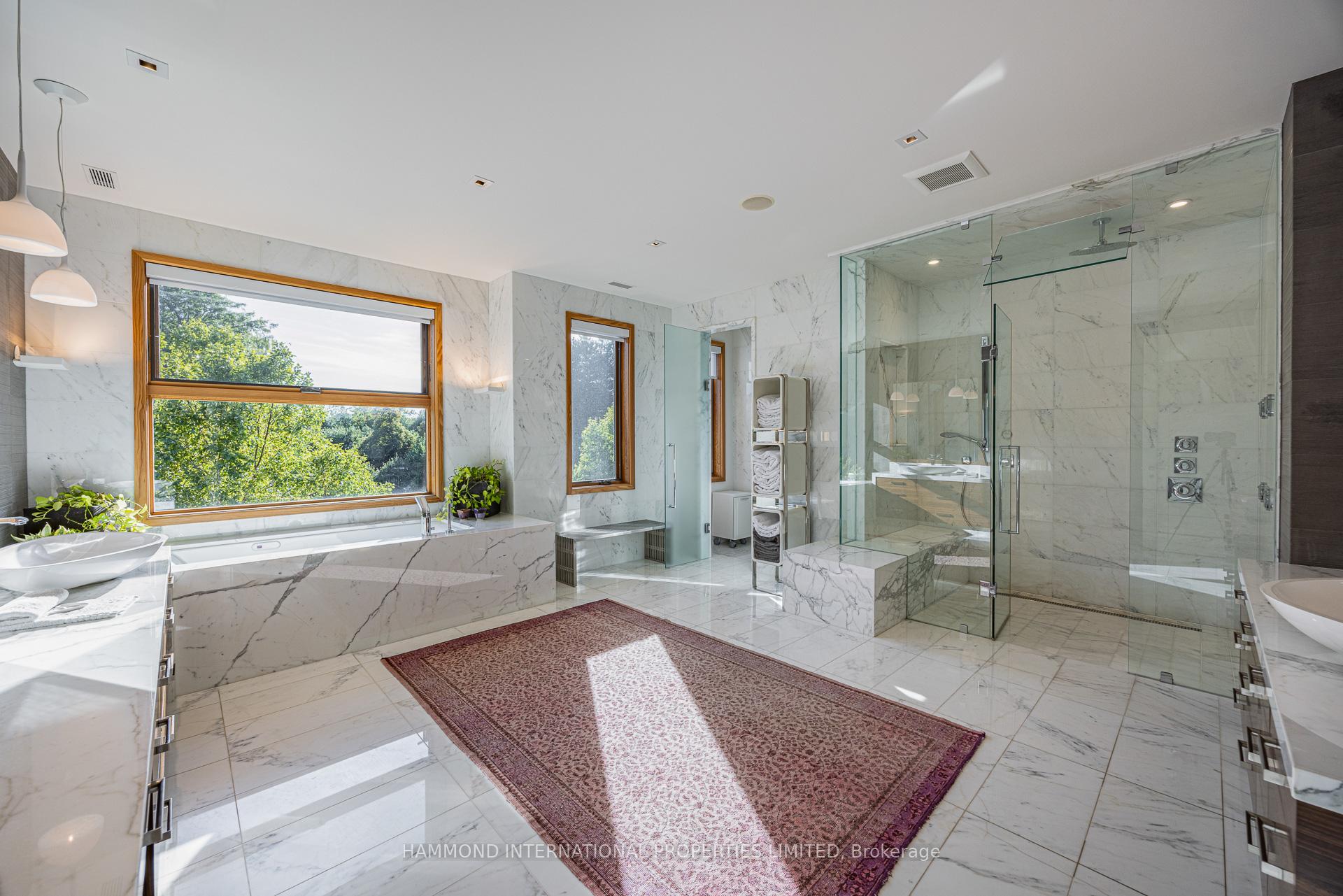 Photo 23 of 7 Oxbow Road, North York, Banbury-Don Mills — HOMEH