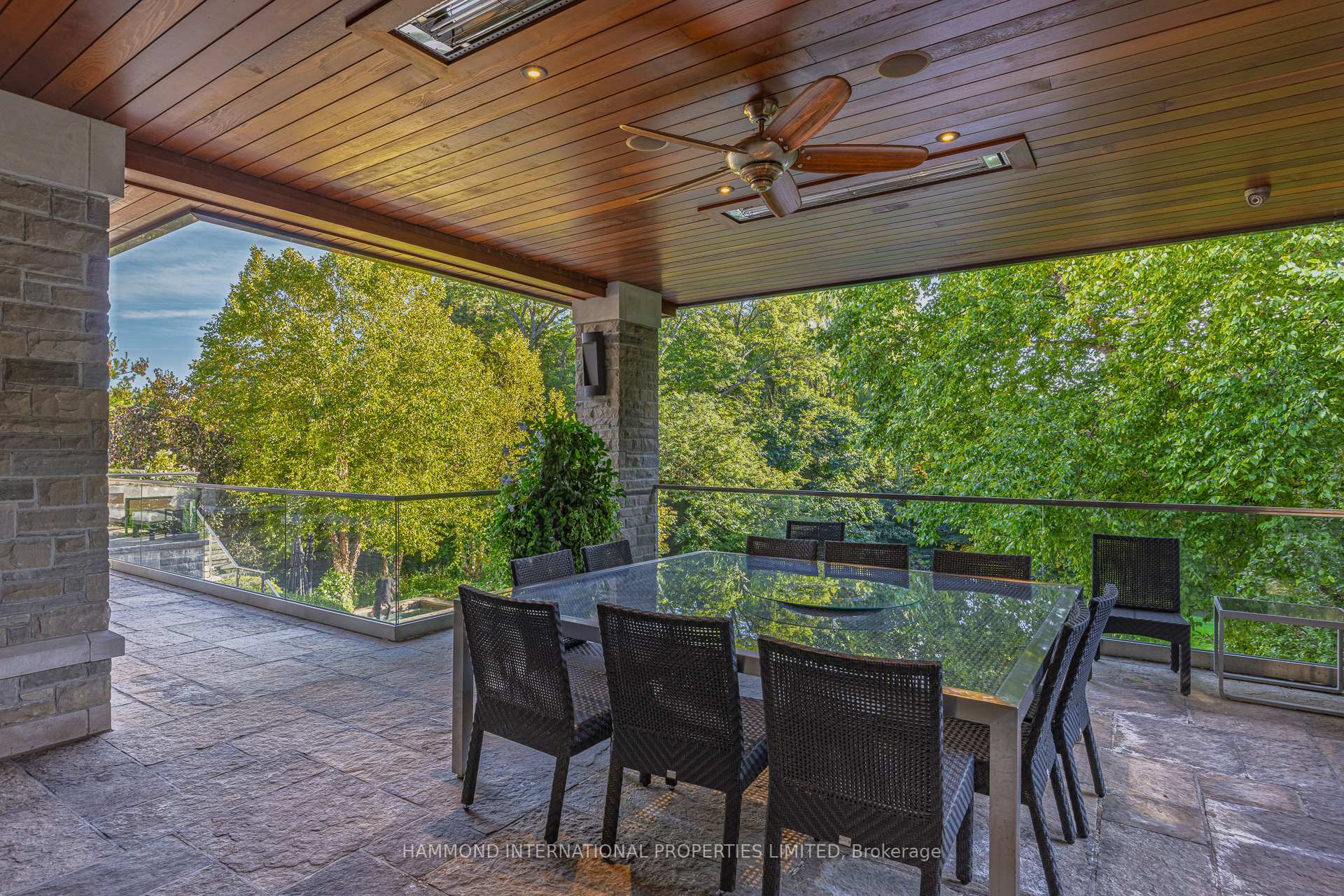 Photo 32 of 7 Oxbow Road, North York, Banbury-Don Mills — HOMEH