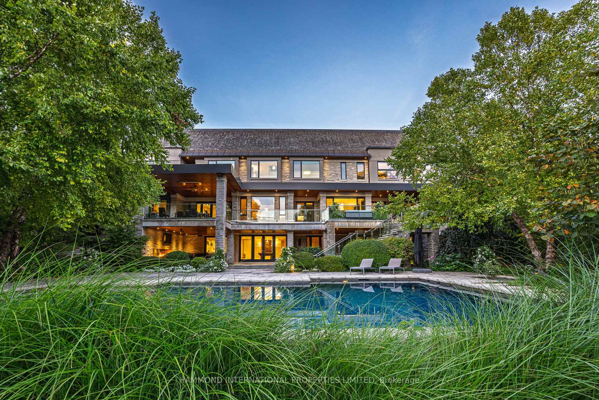 Photo 34 of 7 Oxbow Road, North York, Banbury-Don Mills — HOMEH