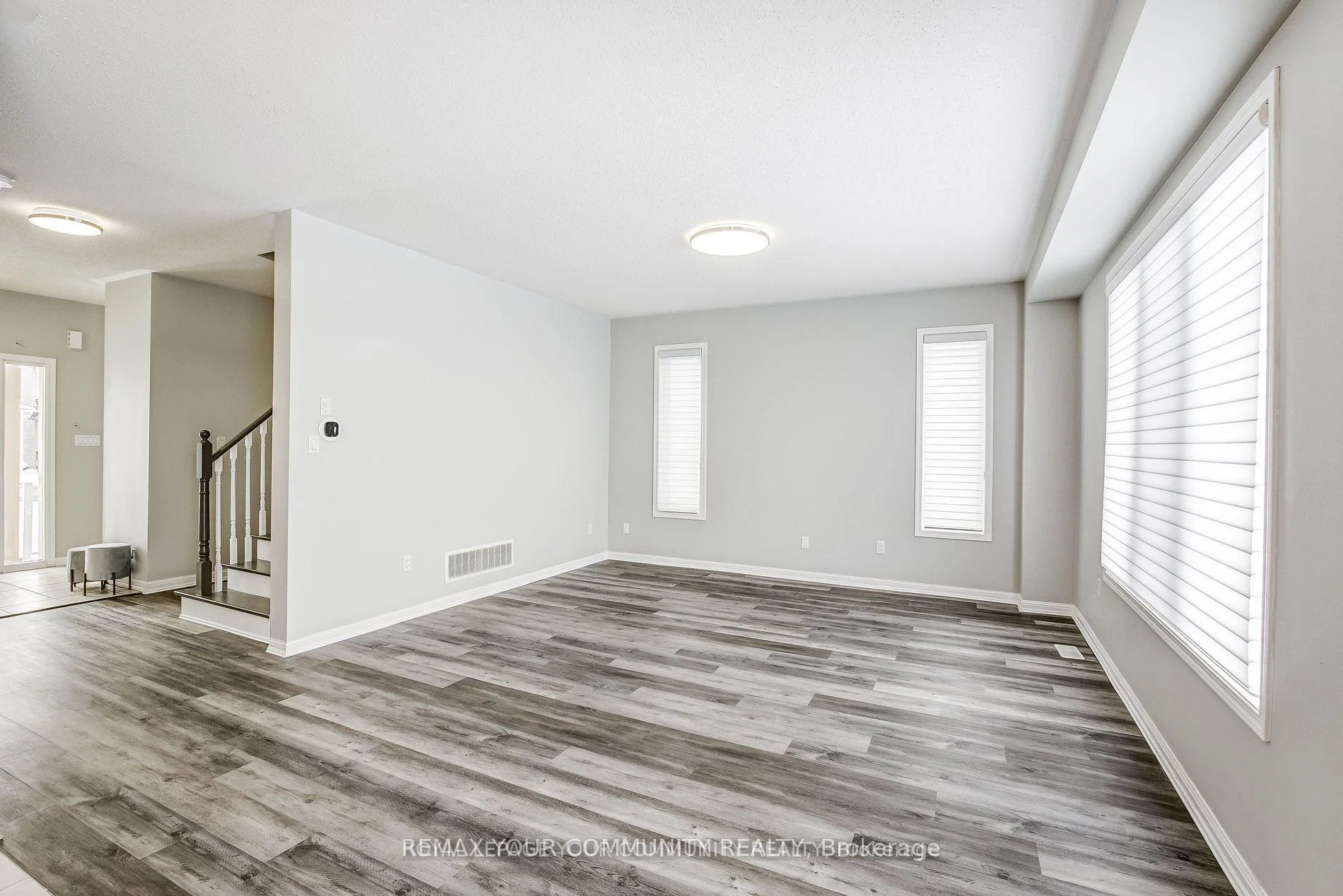 Photo 36 of 16 Don Hadden Crescent, Brock, Sunderland — HOMEH