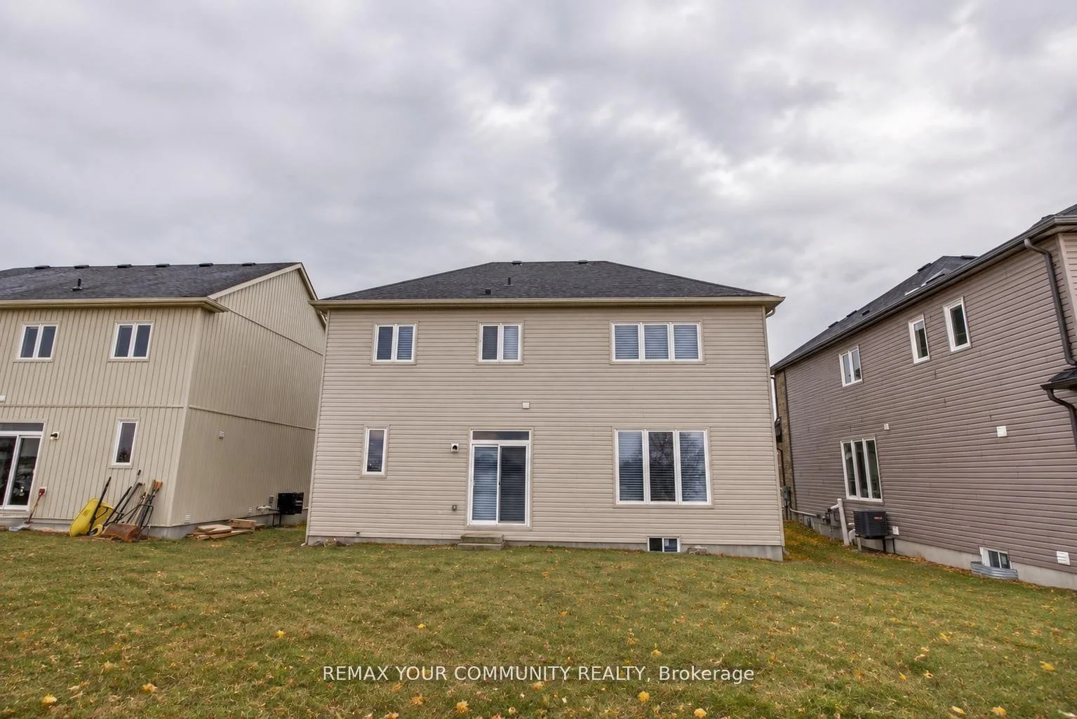 Photo 60 of 16 Don Hadden Crescent, Brock, Sunderland — HOMEH