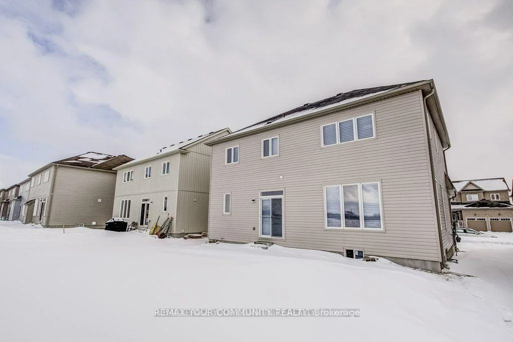 Photo 70 of 16 Don Hadden Crescent, Brock, Sunderland — HOMEH
