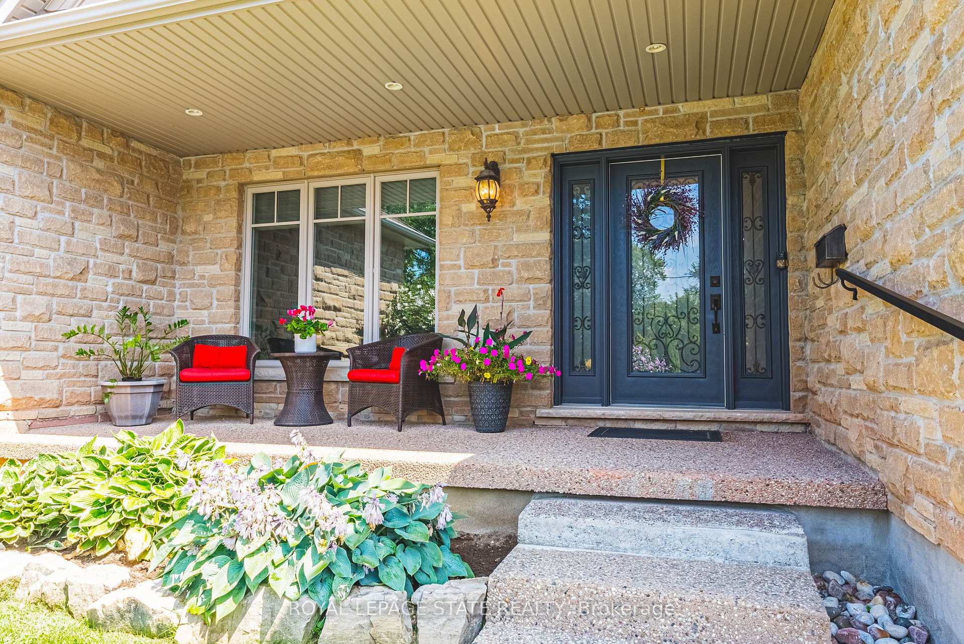 Photo 6 of 231 Pine Cove Road, Burlington, Roseland — HOMEH