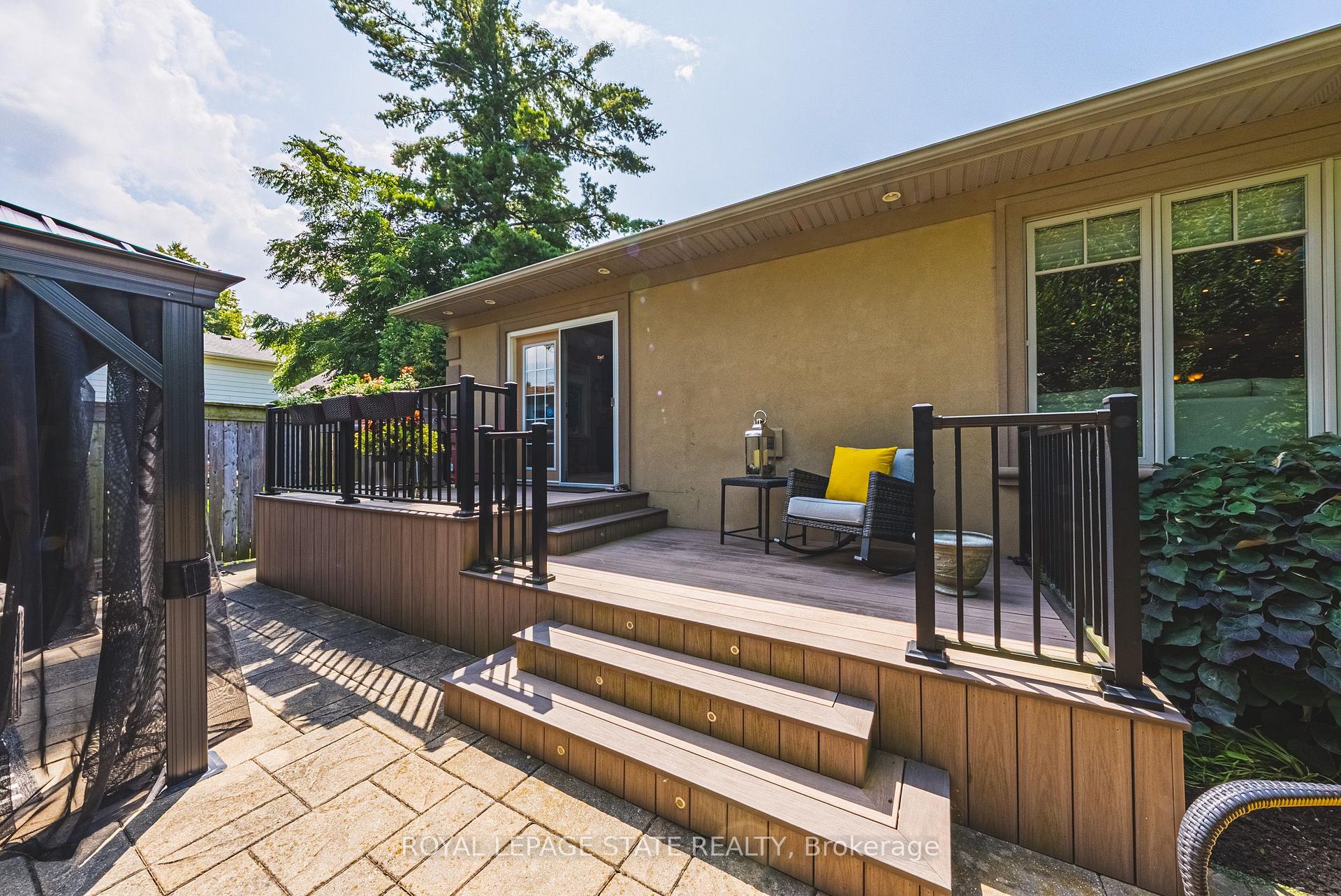 Photo 38 of 231 Pine Cove Road, Burlington, Roseland — HOMEH