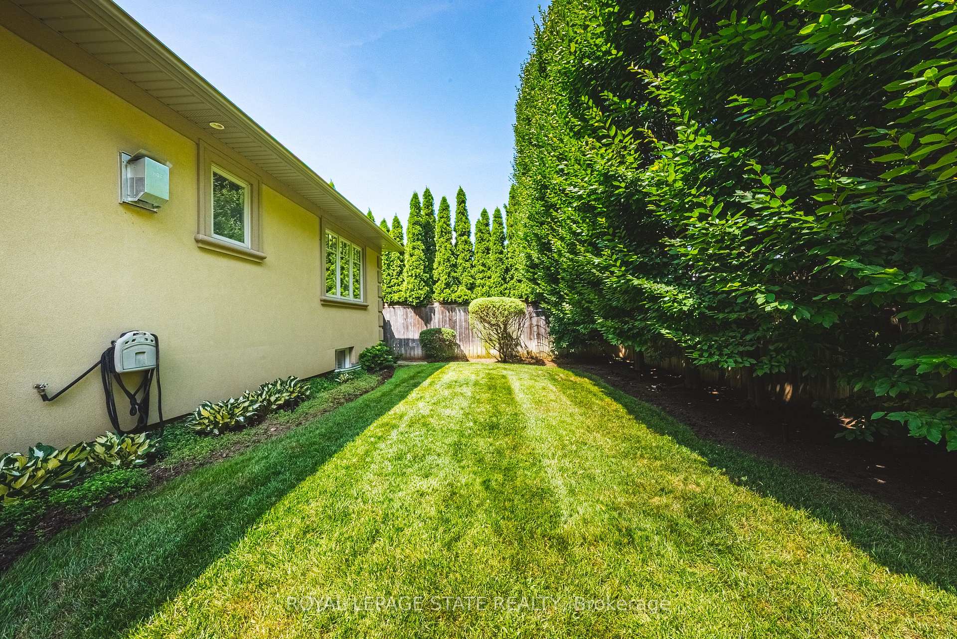 Photo 42 of 231 Pine Cove Road, Burlington, Roseland — HOMEH
