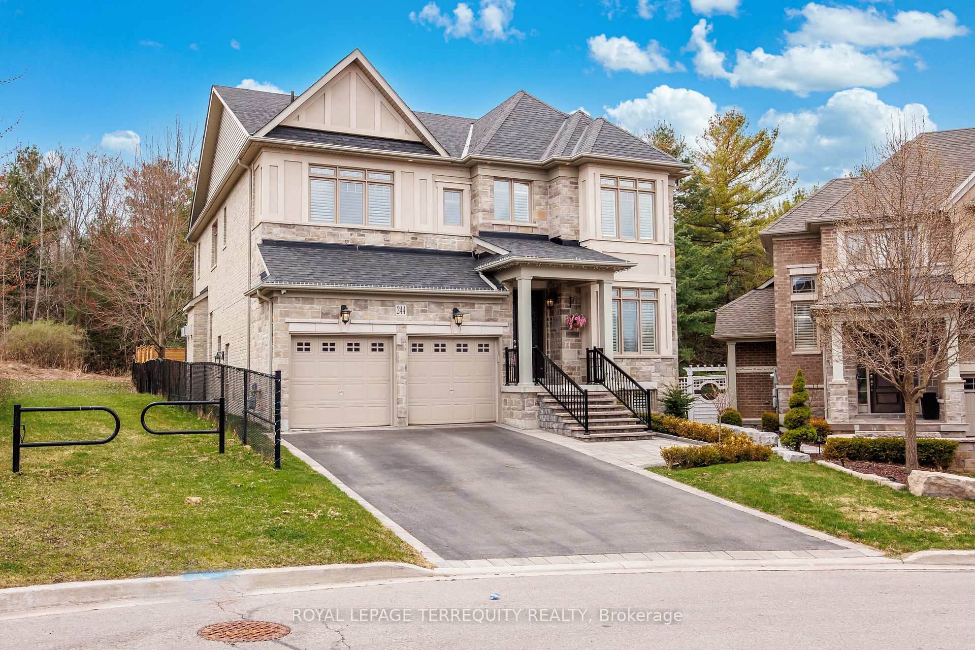 Photo of 244 Frederick Curran Lane