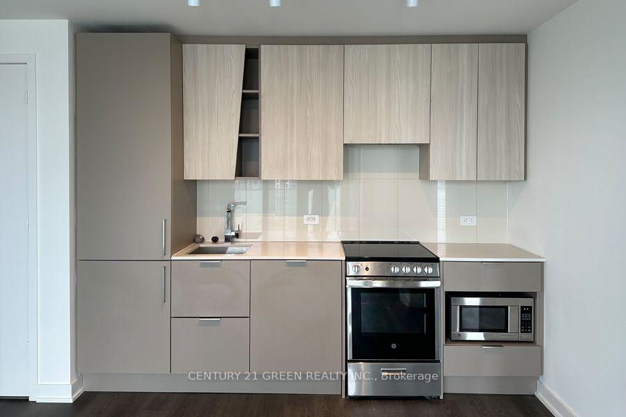 Photo 5 of Unit 2301, 3900 Confederation Parkway, Mississauga, City Centre — HOMEH