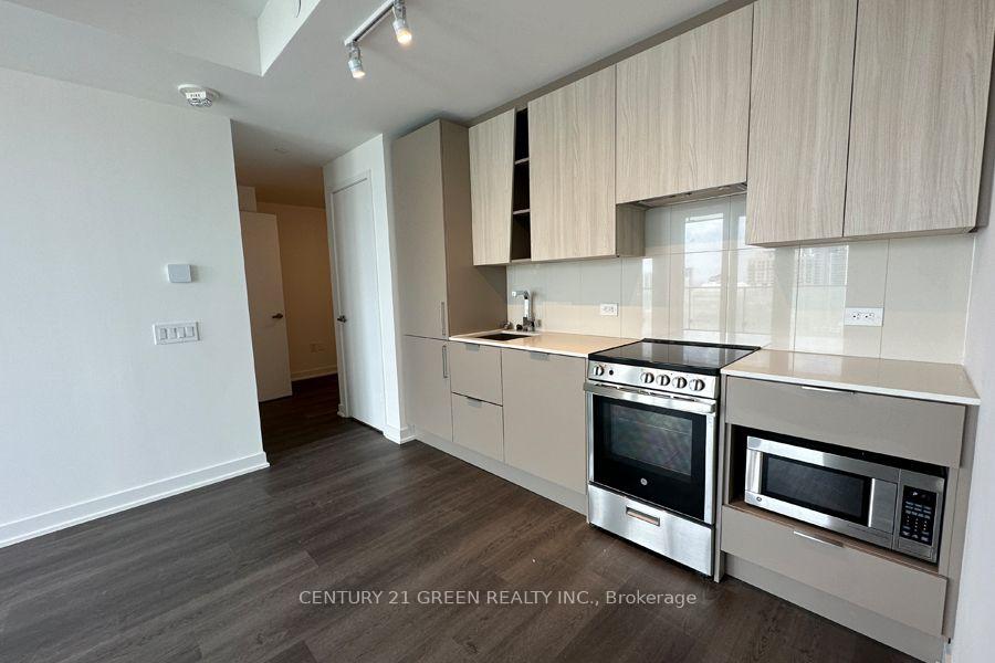 Photo 6 of Unit 2301, 3900 Confederation Parkway, Mississauga, City Centre — HOMEH