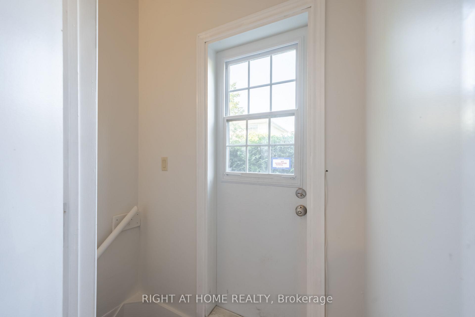 Photo 36 of 345 Mill Street S, Brampton, Brampton South — HOMEH