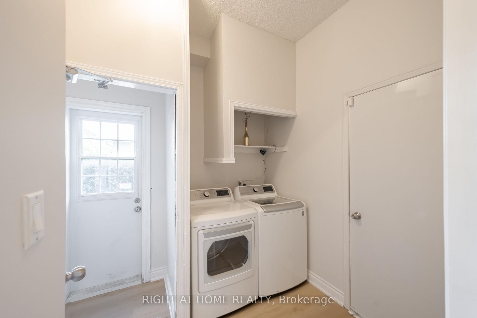 Photo 37 of 345 Mill Street S, Brampton, Brampton South — HOMEH