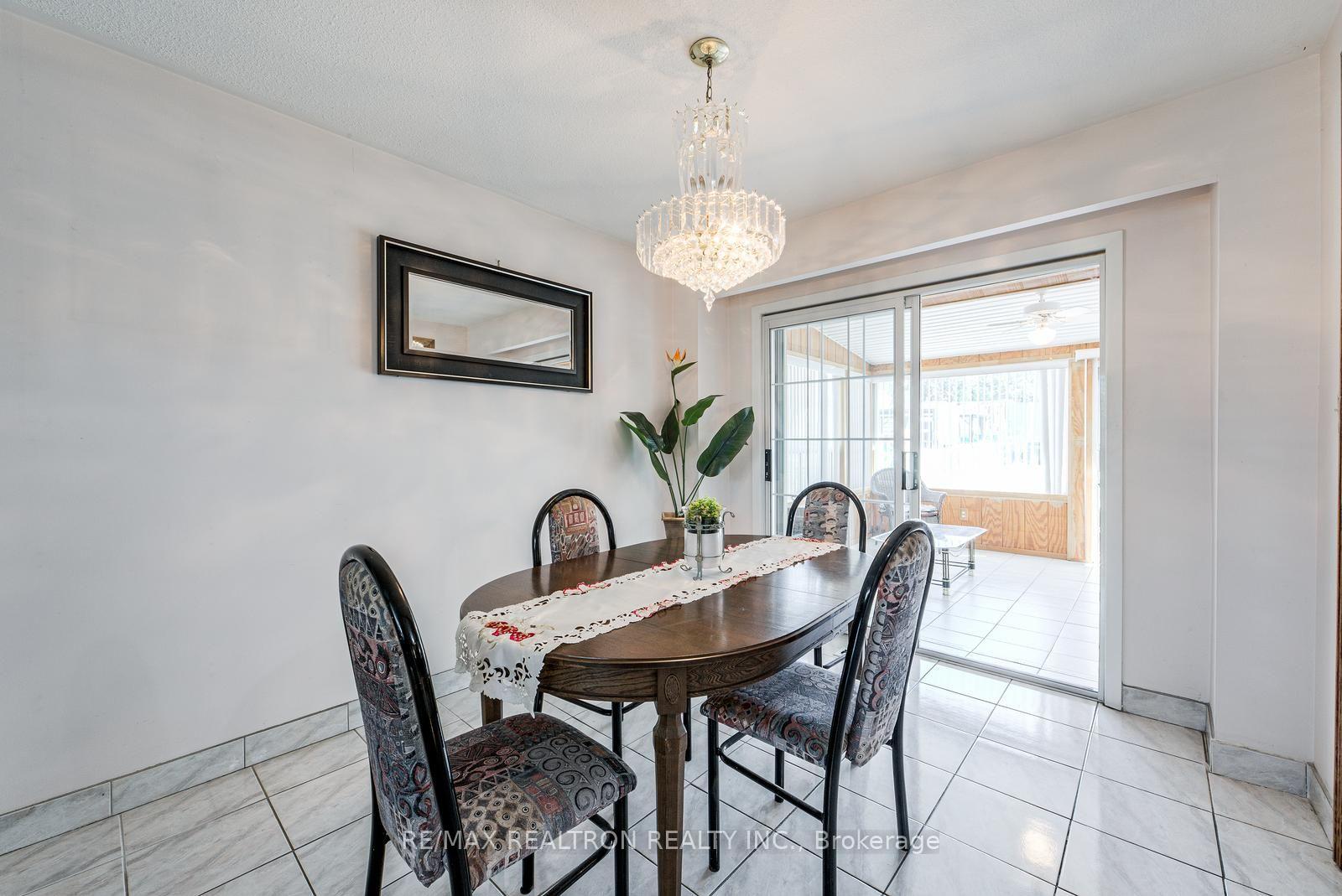 Photo 13 of 115 Hullmar Drive, North York, Black Creek — HOMEH