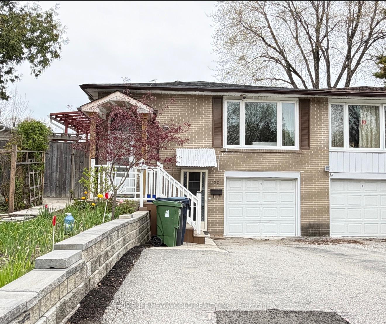 Front of Unit Basement, 120 Hollyberry Trail