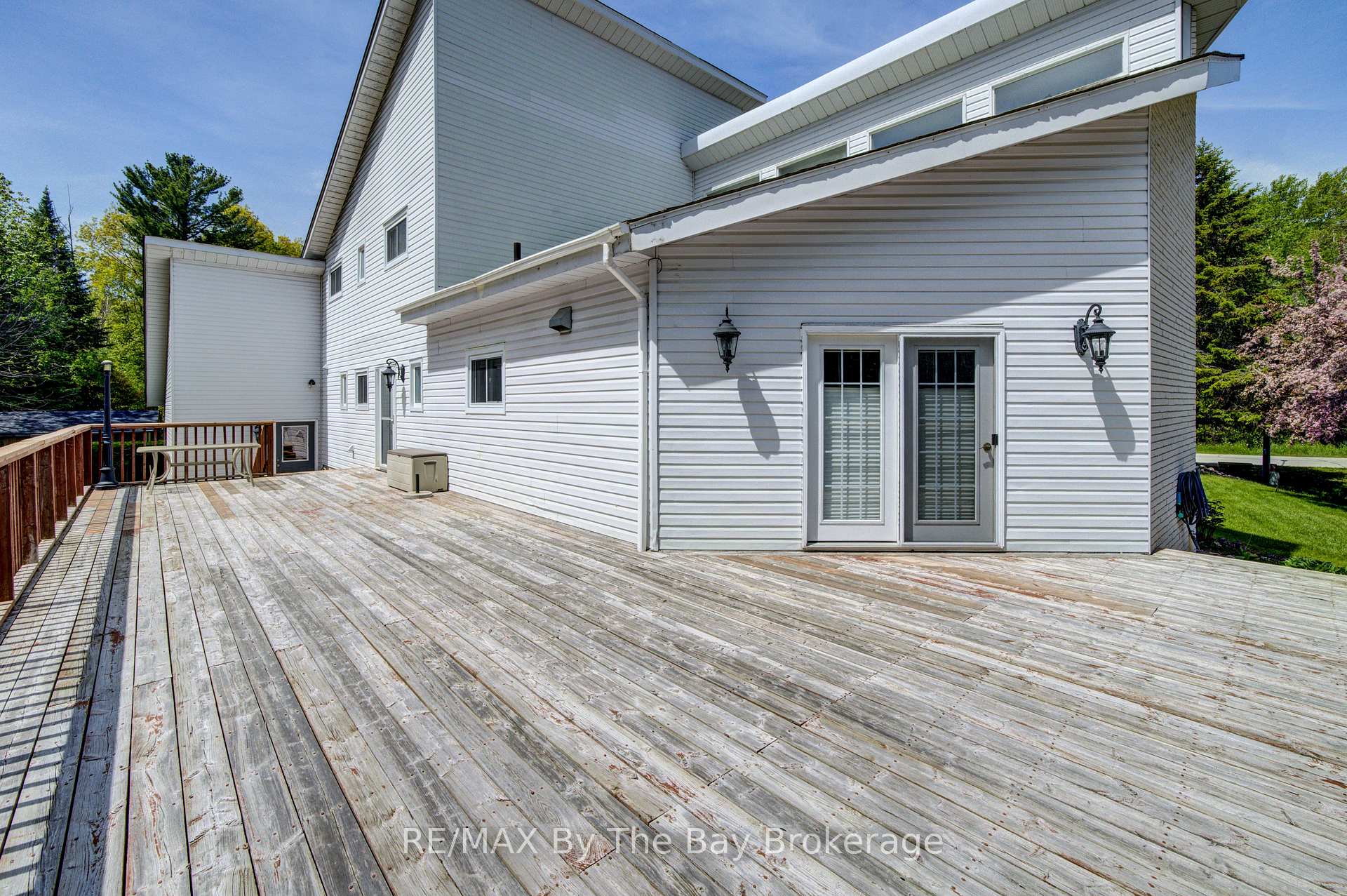 Photo 46 of 32 Bridlewood Crescent, Wasaga Beach — HOMEH
