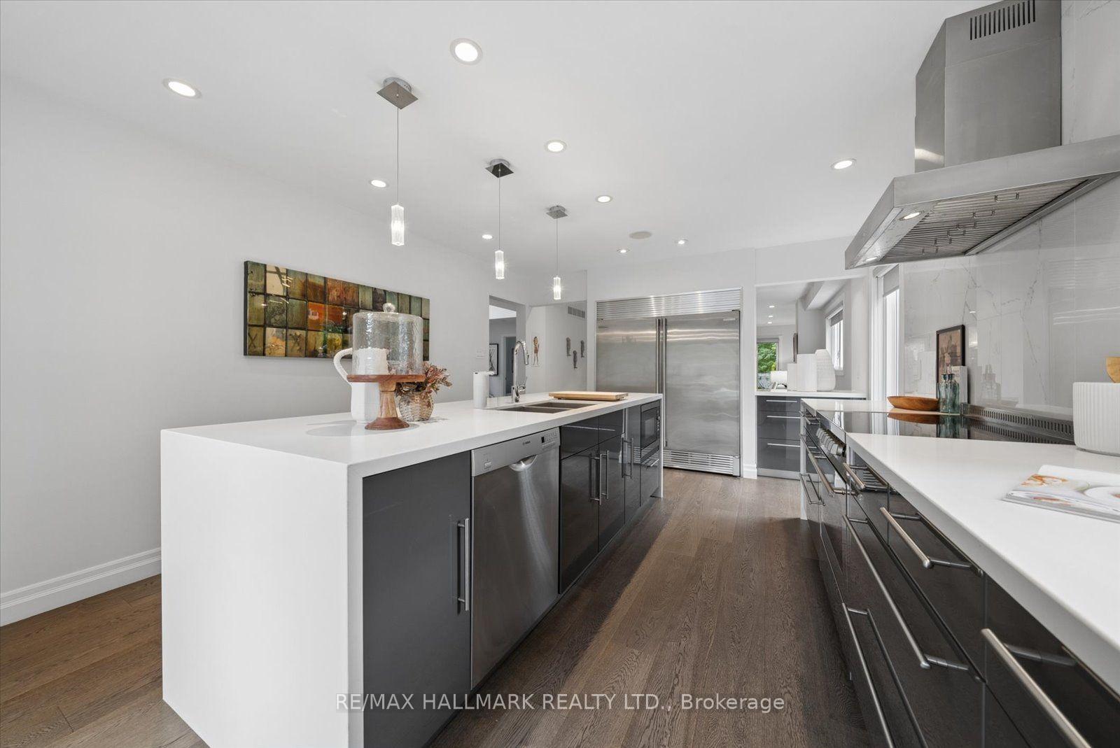 Photo 12 of 40 Colonel Butler Drive, Markham, Sherwood-Amberglen — HOMEH