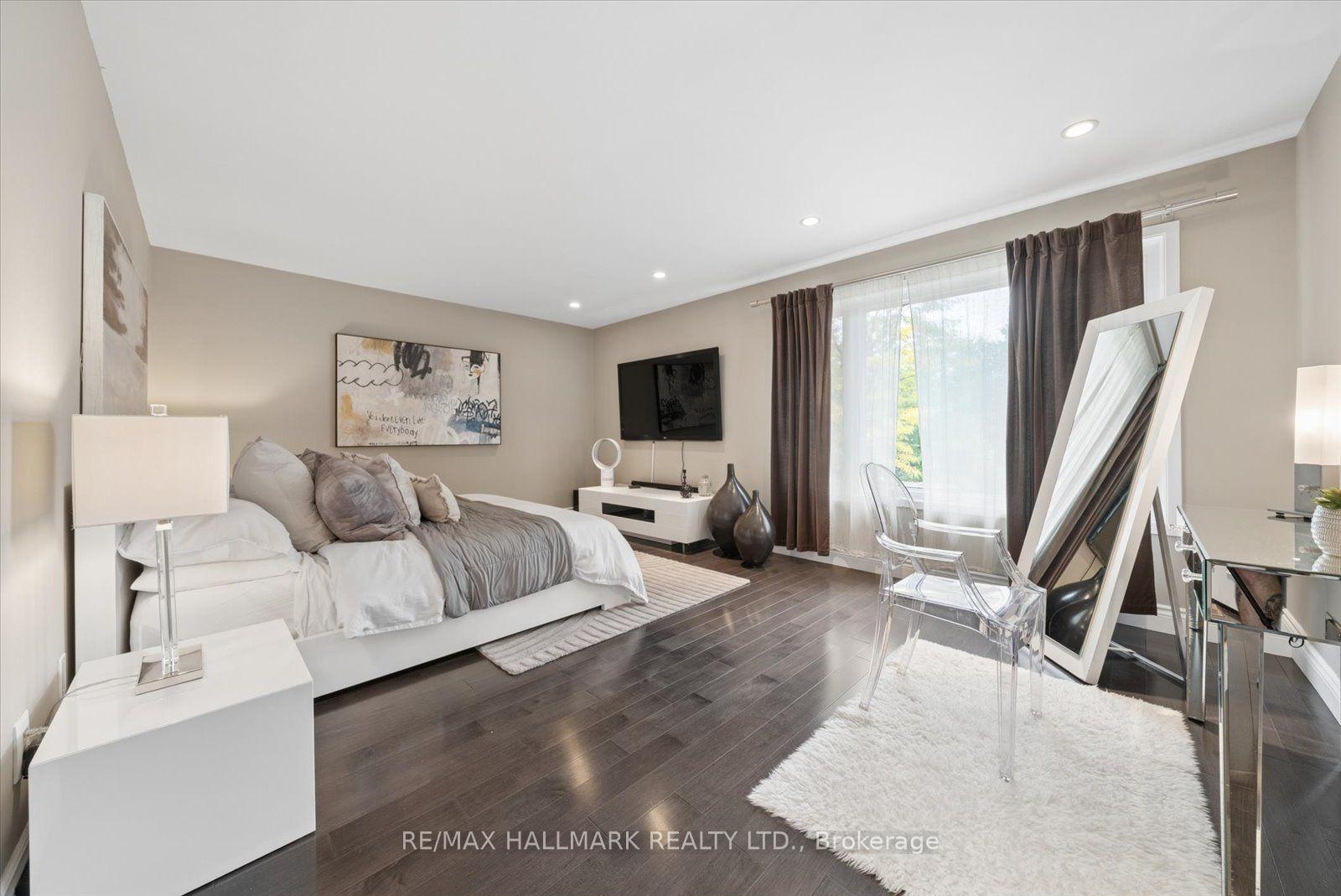 Photo 23 of 40 Colonel Butler Drive, Markham, Sherwood-Amberglen — HOMEH