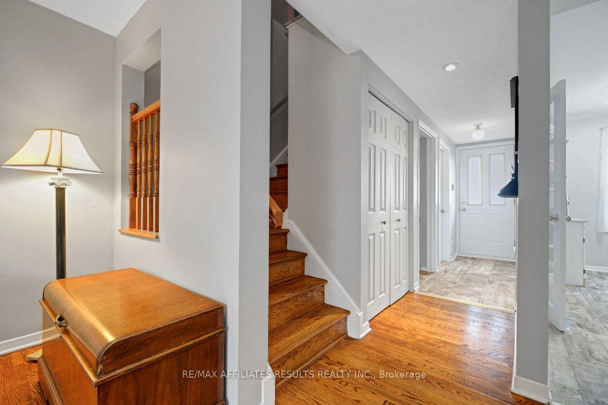 Photo 8 of 1312 Cornell Street, Ottawa, Redwood Park — HOMEH