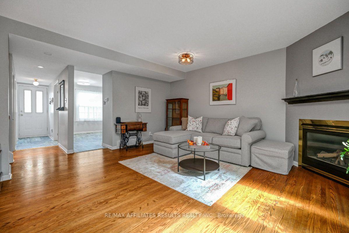 Photo 13 of 1312 Cornell Street, Ottawa, Redwood Park — HOMEH