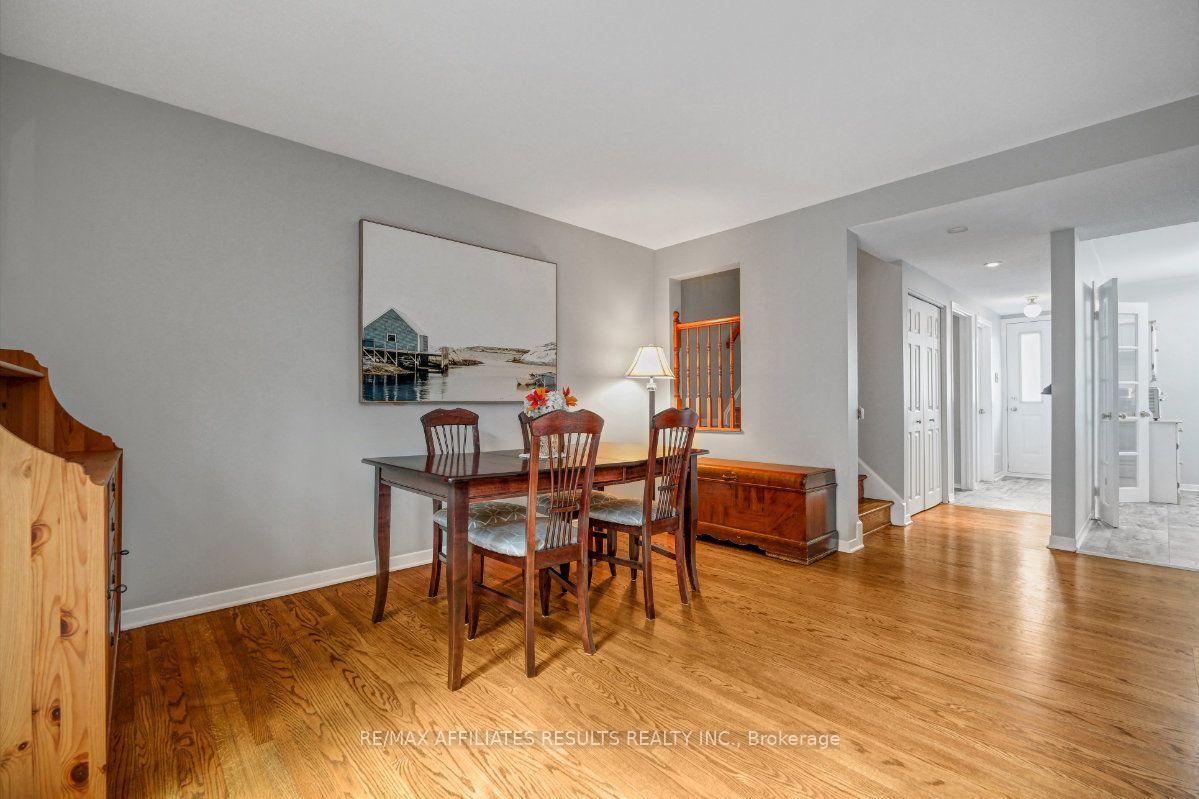Photo 15 of 1312 Cornell Street, Ottawa, Redwood Park — HOMEH