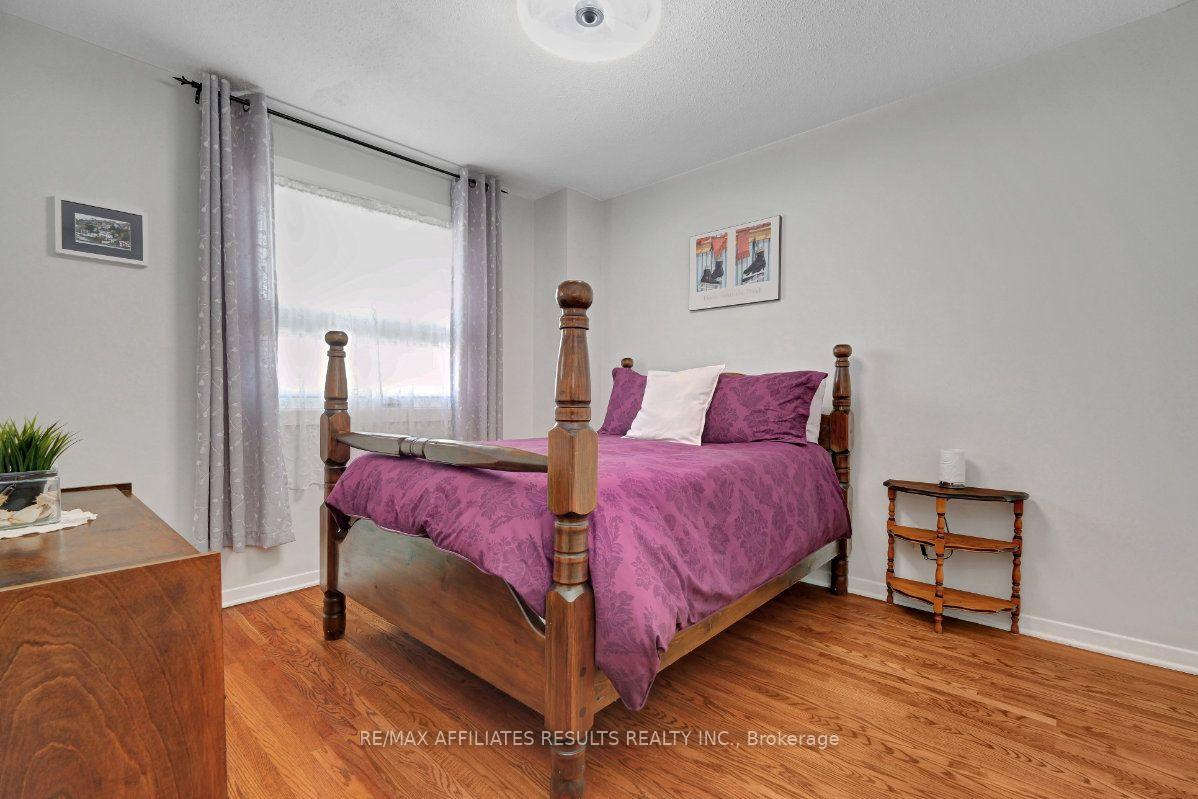 Photo 31 of 1312 Cornell Street, Ottawa, Redwood Park — HOMEH