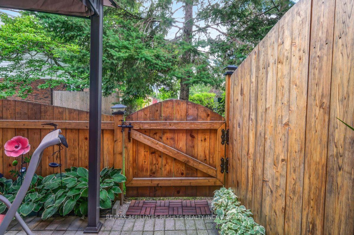 Photo 43 of 1312 Cornell Street, Ottawa, Redwood Park — HOMEH