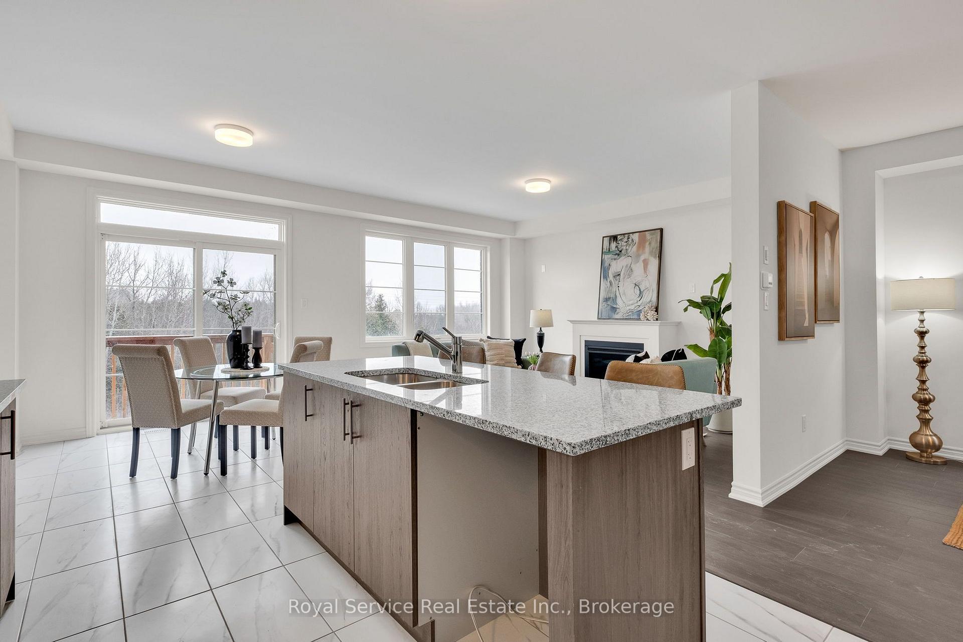 Photo 2 of 472 Trevor Street, Cobourg — HOMEH