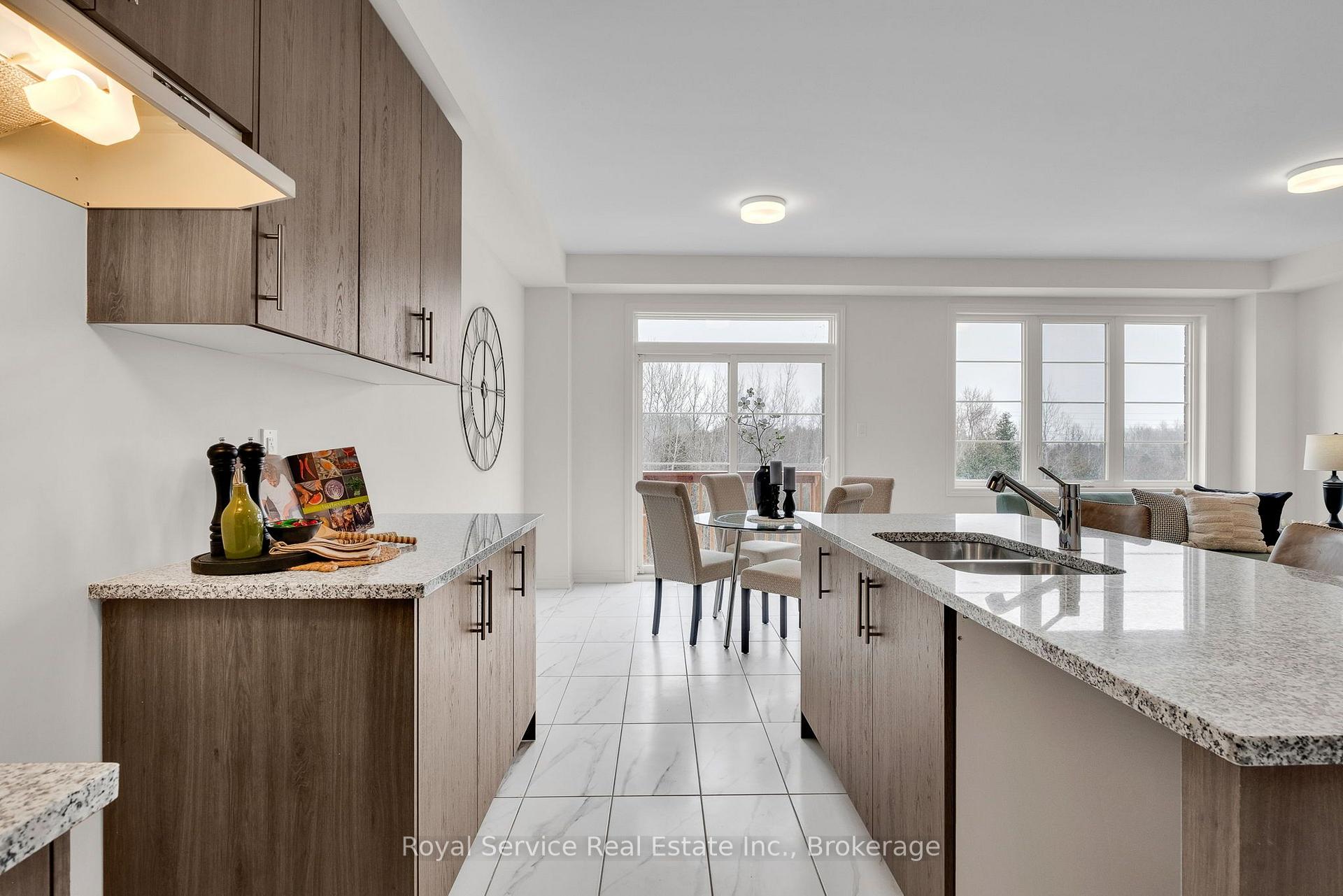 Photo 12 of 472 Trevor Street, Cobourg — HOMEH