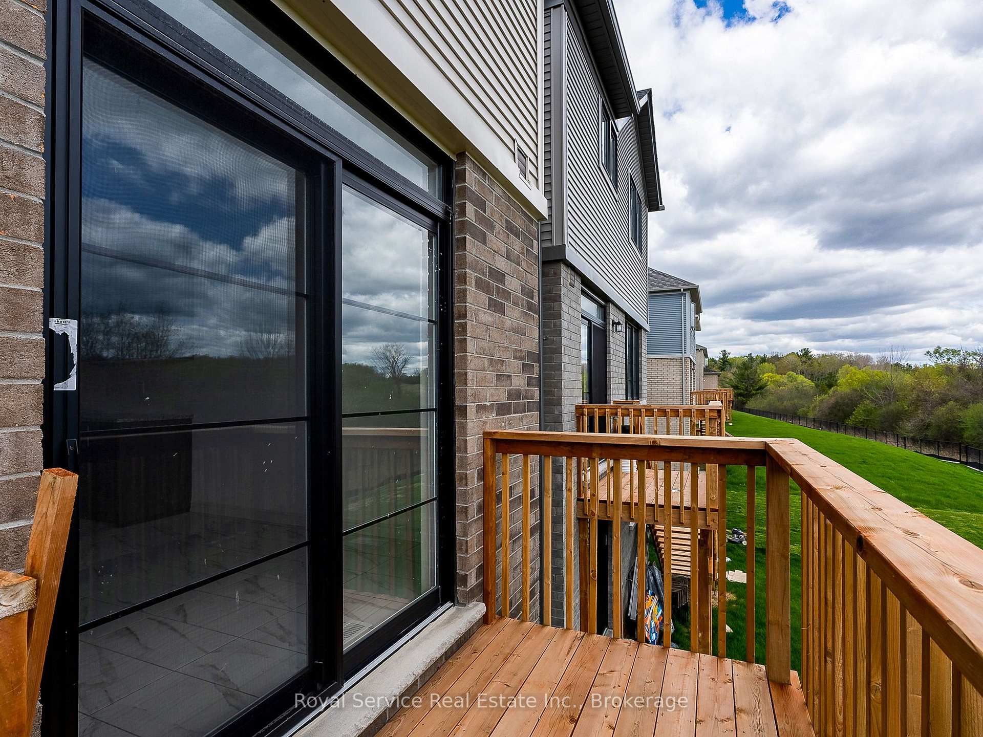 Photo 32 of 472 Trevor Street, Cobourg — HOMEH
