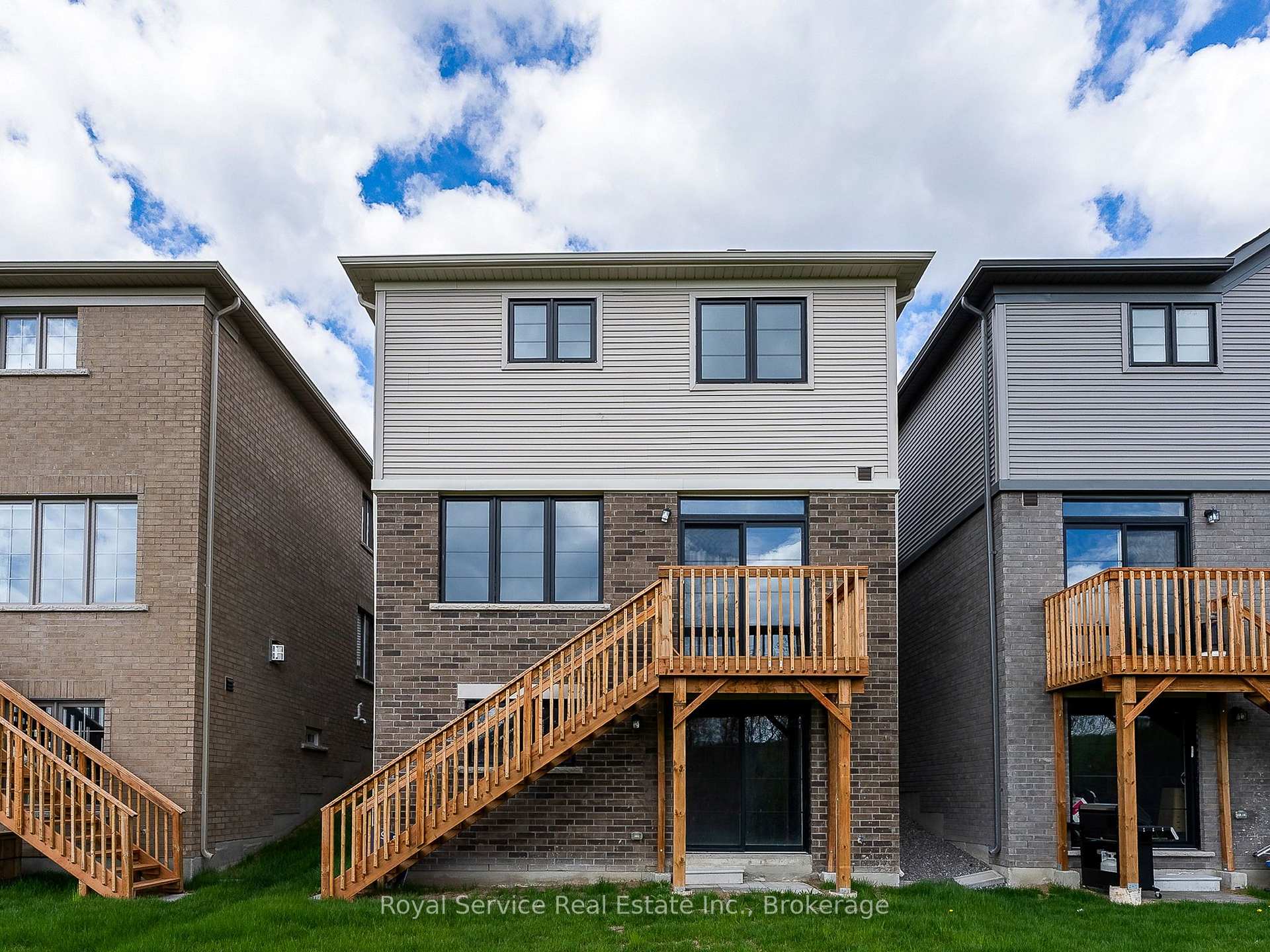Photo 33 of 472 Trevor Street, Cobourg — HOMEH