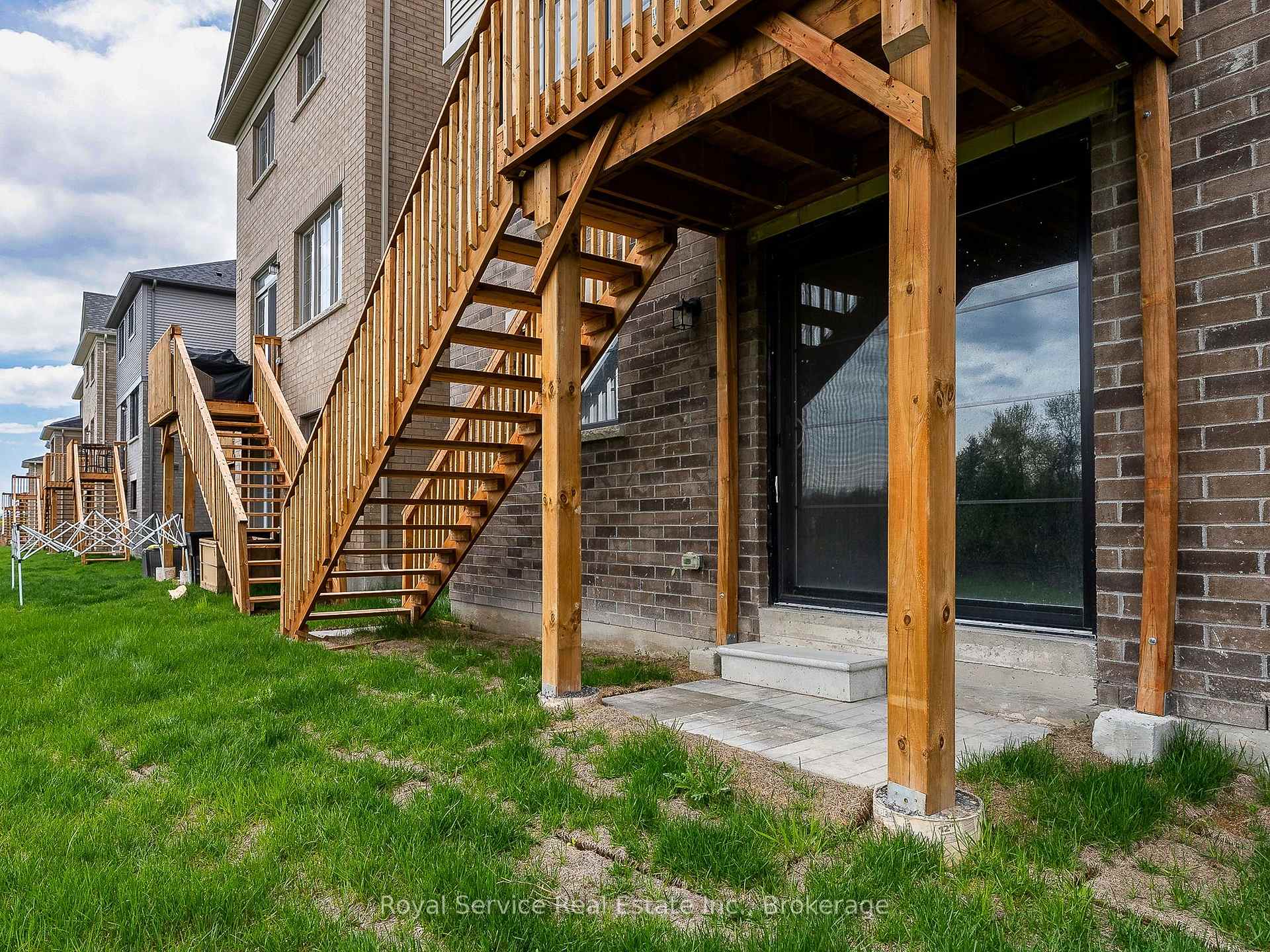 Photo 34 of 472 Trevor Street, Cobourg — HOMEH