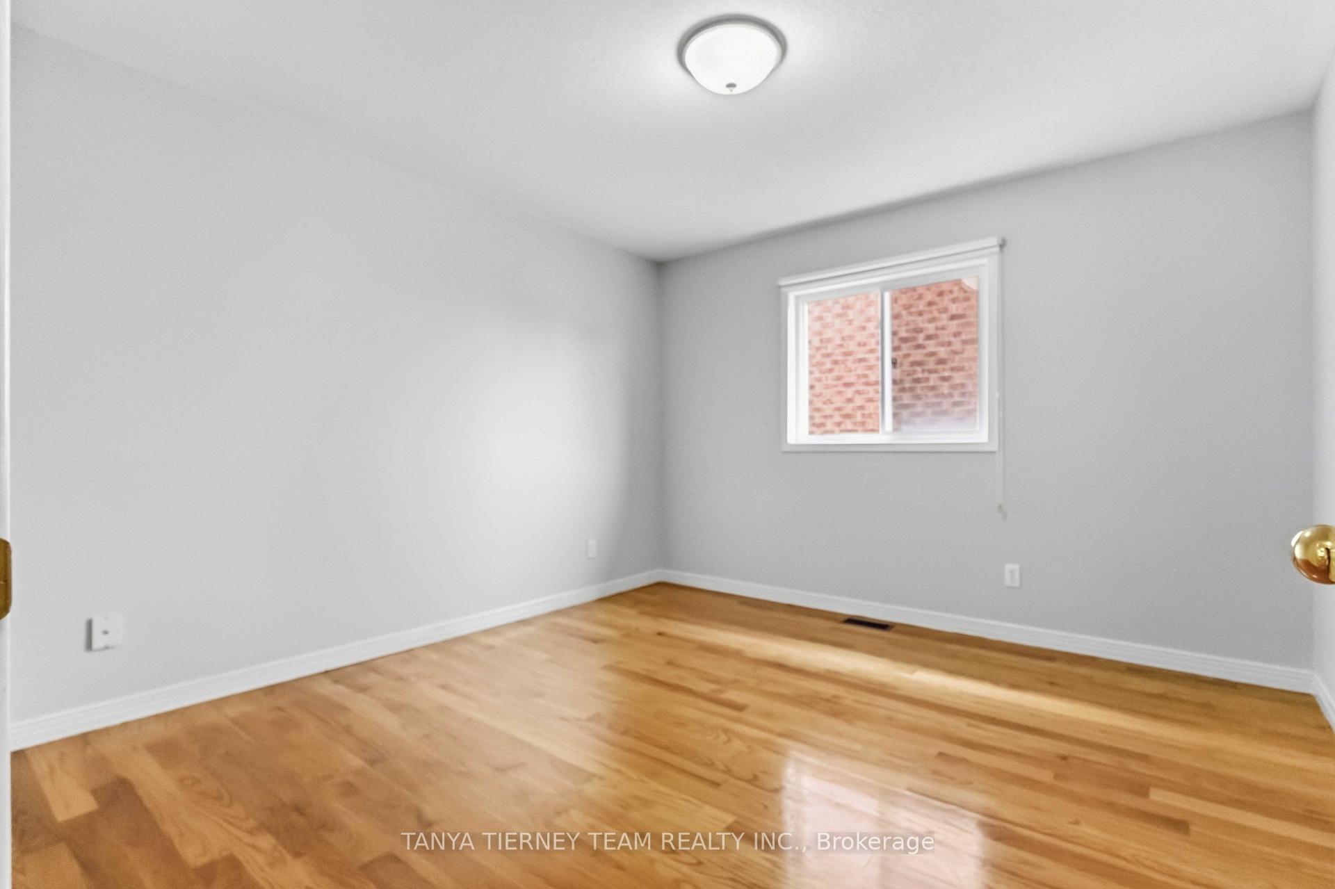 Photo 35 of 5 Padfield Drive, Clarington, Bowmanville — HOMEH