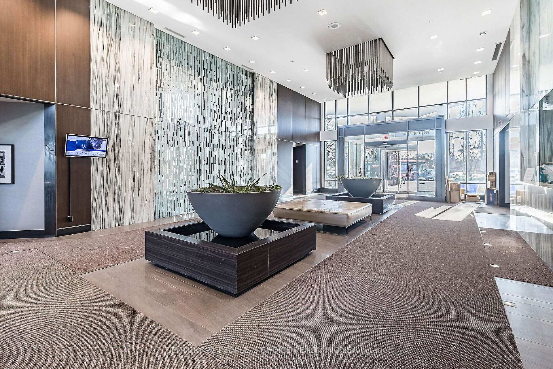 Photo 4 of Unit 1012, 205 Sherway Garden, Etobicoke, Islington-City Centre West — HOMEH
