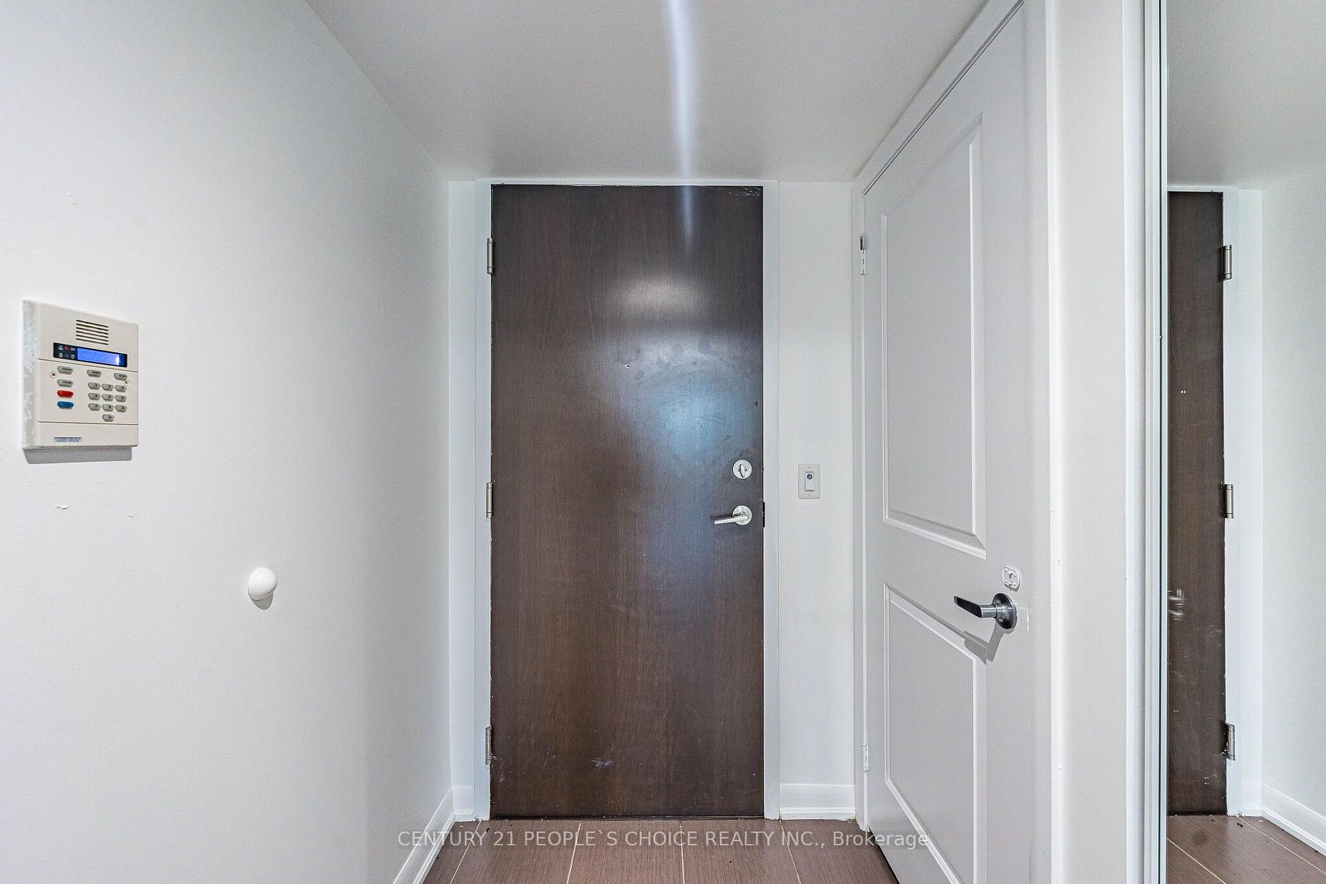 Photo 10 of Unit 1012, 205 Sherway Garden, Etobicoke, Islington-City Centre West — HOMEH
