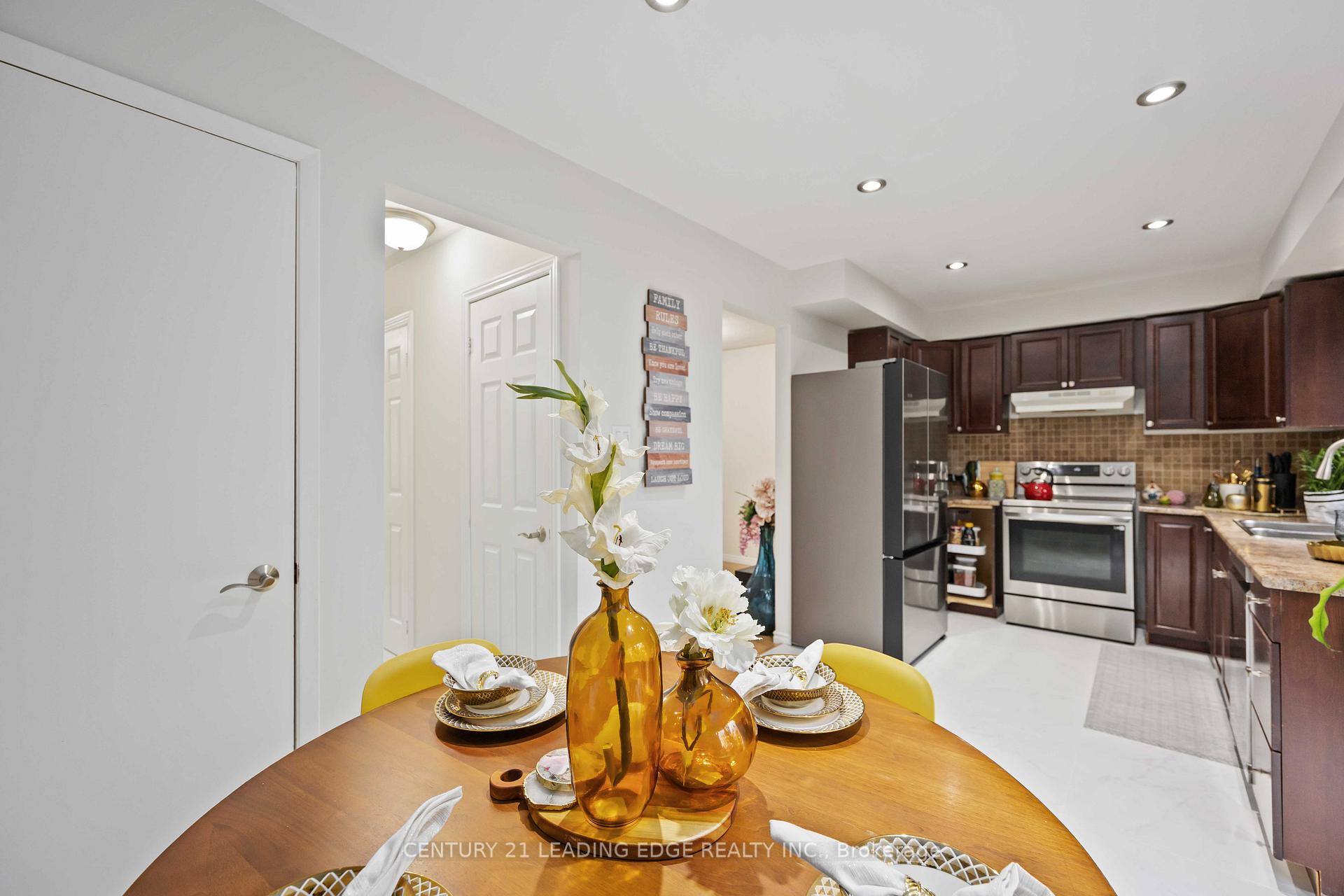 Photo 16 of 34 Tams Drive, Ajax, Central East — HOMEH
